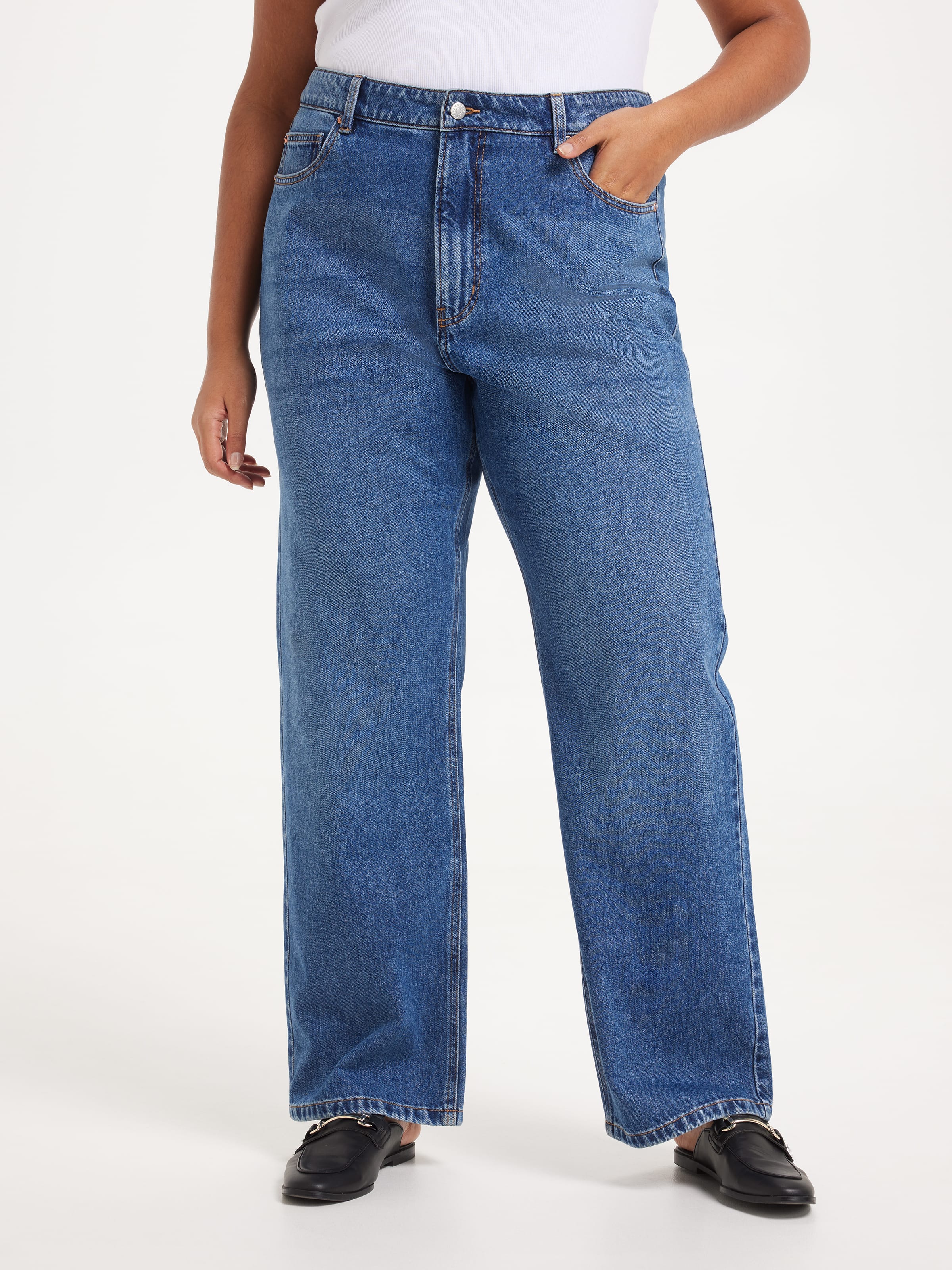 Curve Originals Jules Relaxed Straight Jean
