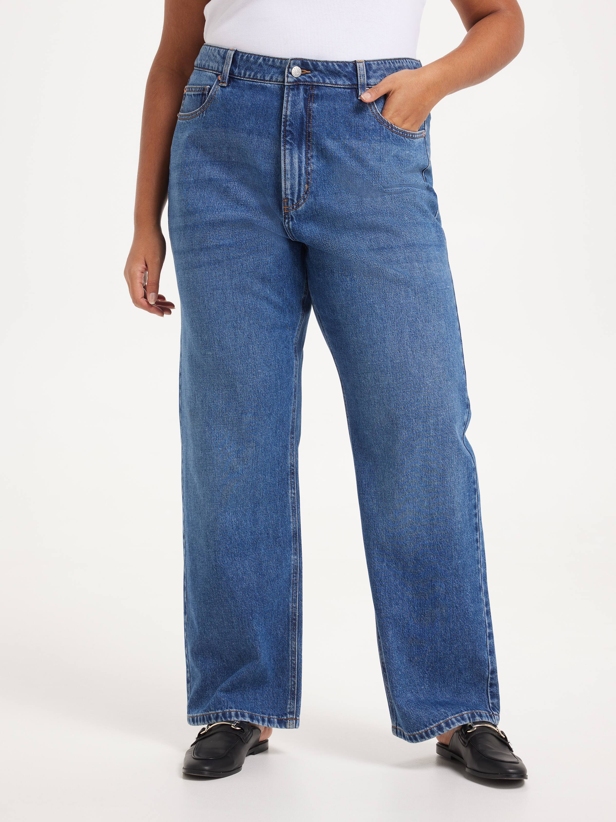 Curve Originals Jules Relaxed Straight Jean