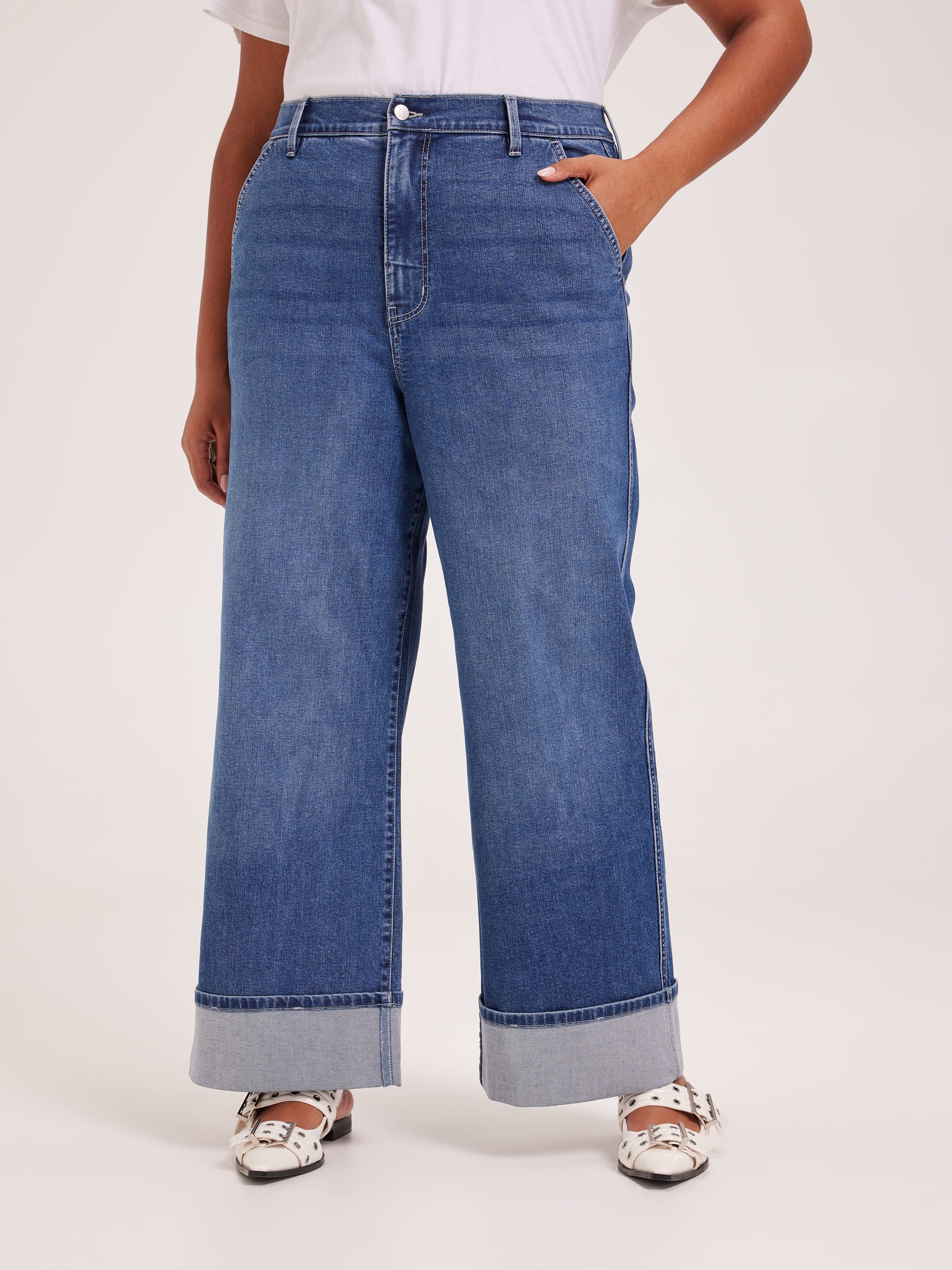 Curve Originals High Rise Wide Cuff Ankle Jean