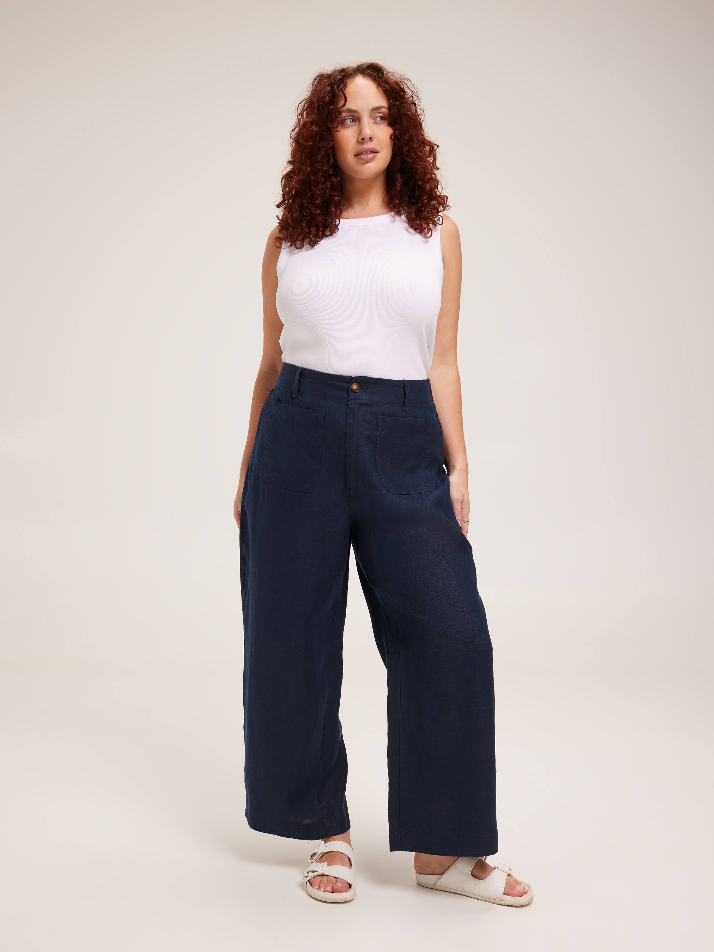 Curve Linen Patch Pocket Wide Ankle