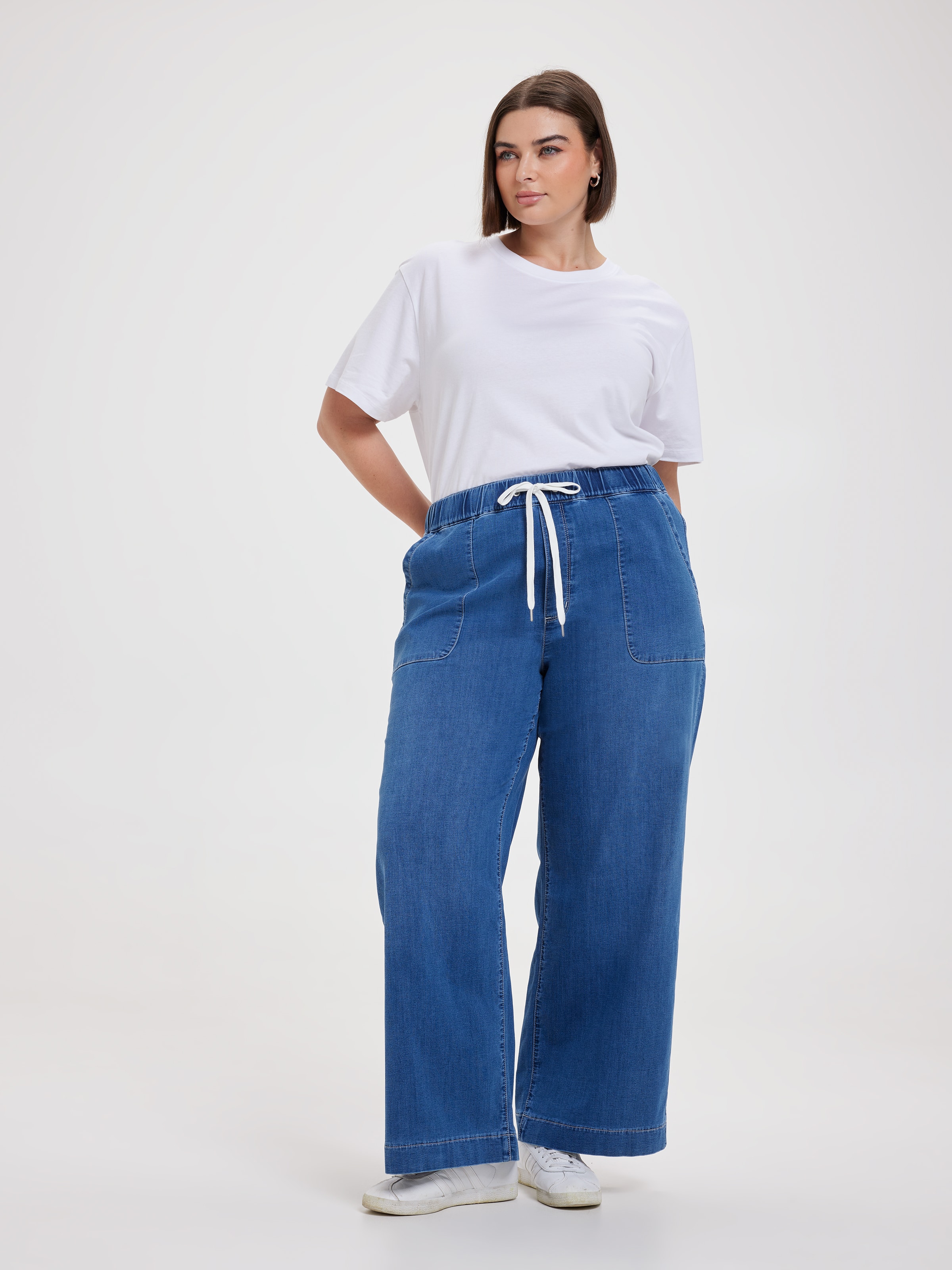Curve Amaze Wide Jog Pant