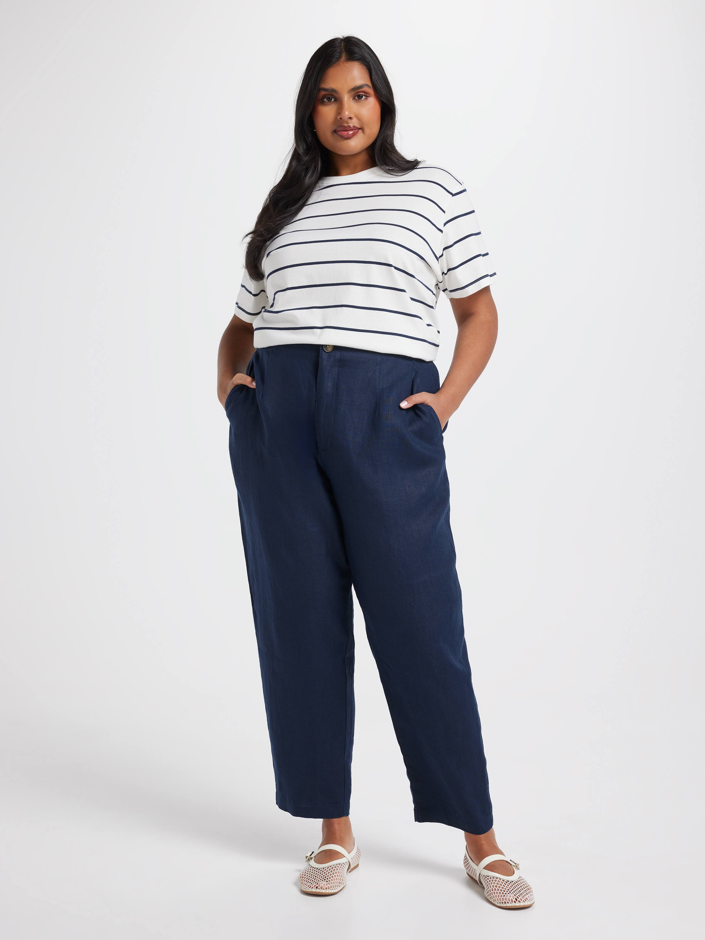 Curve Hepburn High Rise Linen Tapered Pant