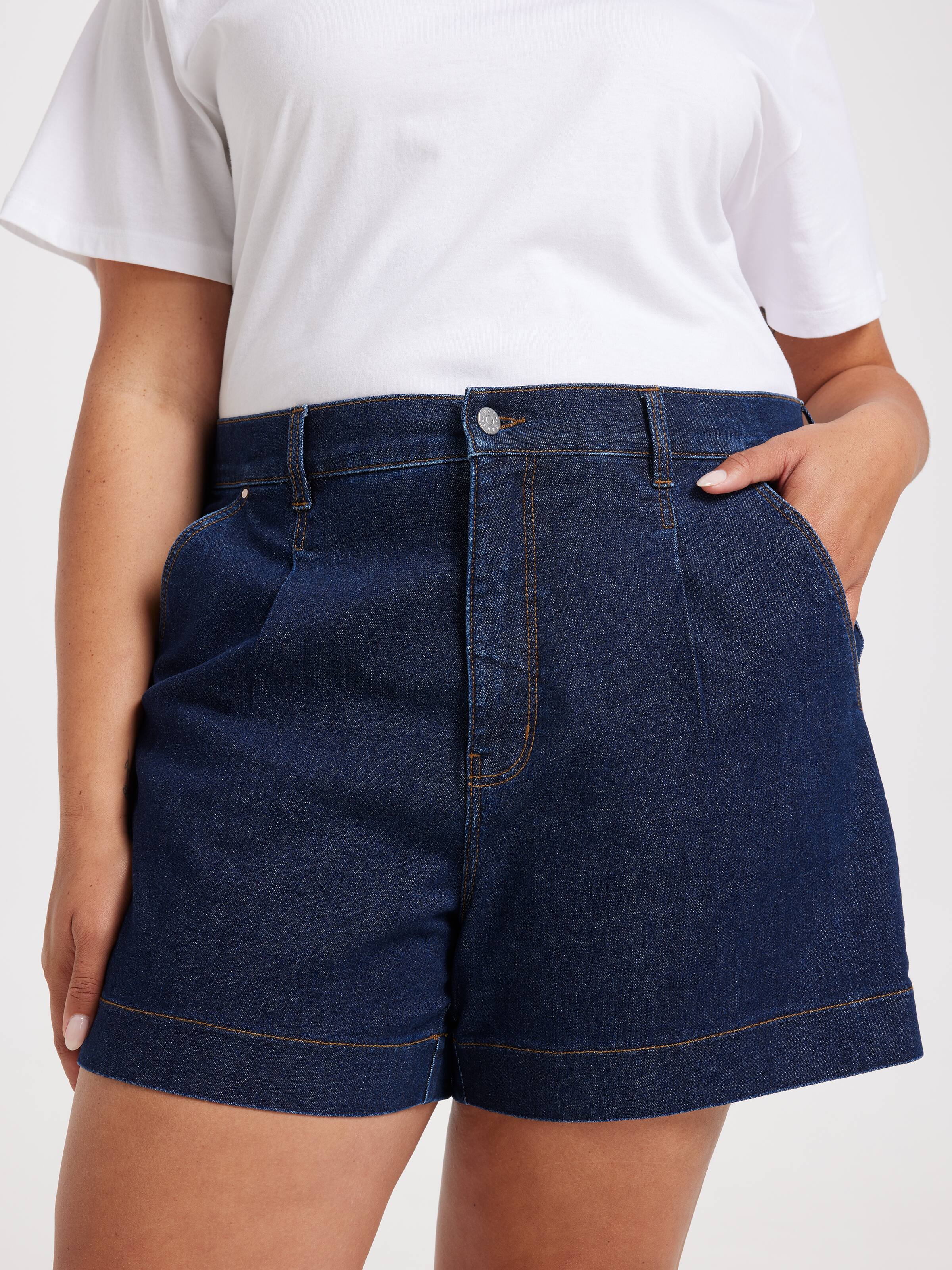 Curve Originals High Rise Tailored Short