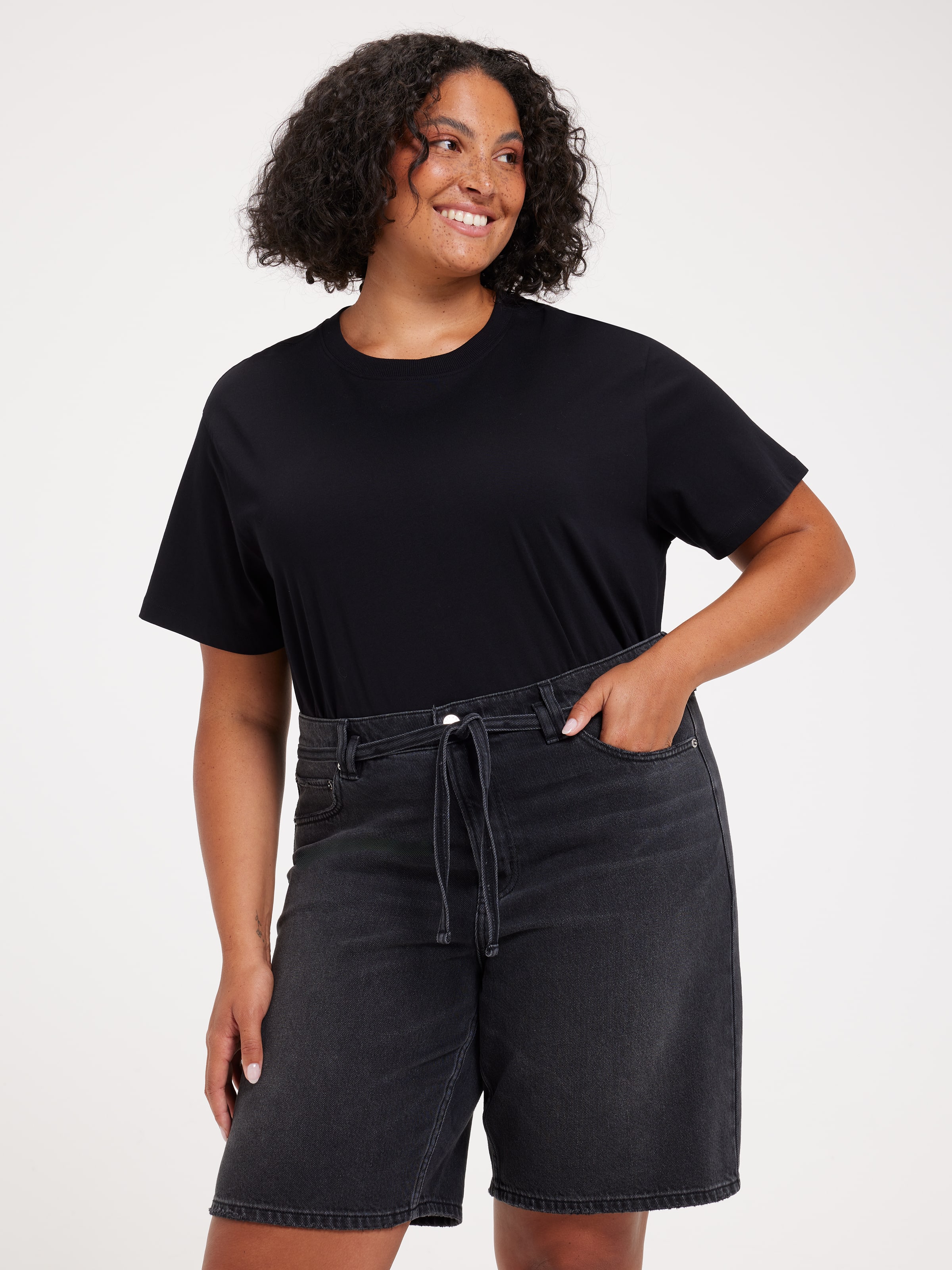 Curve Originals Mid Rise Belted Bermuda Short