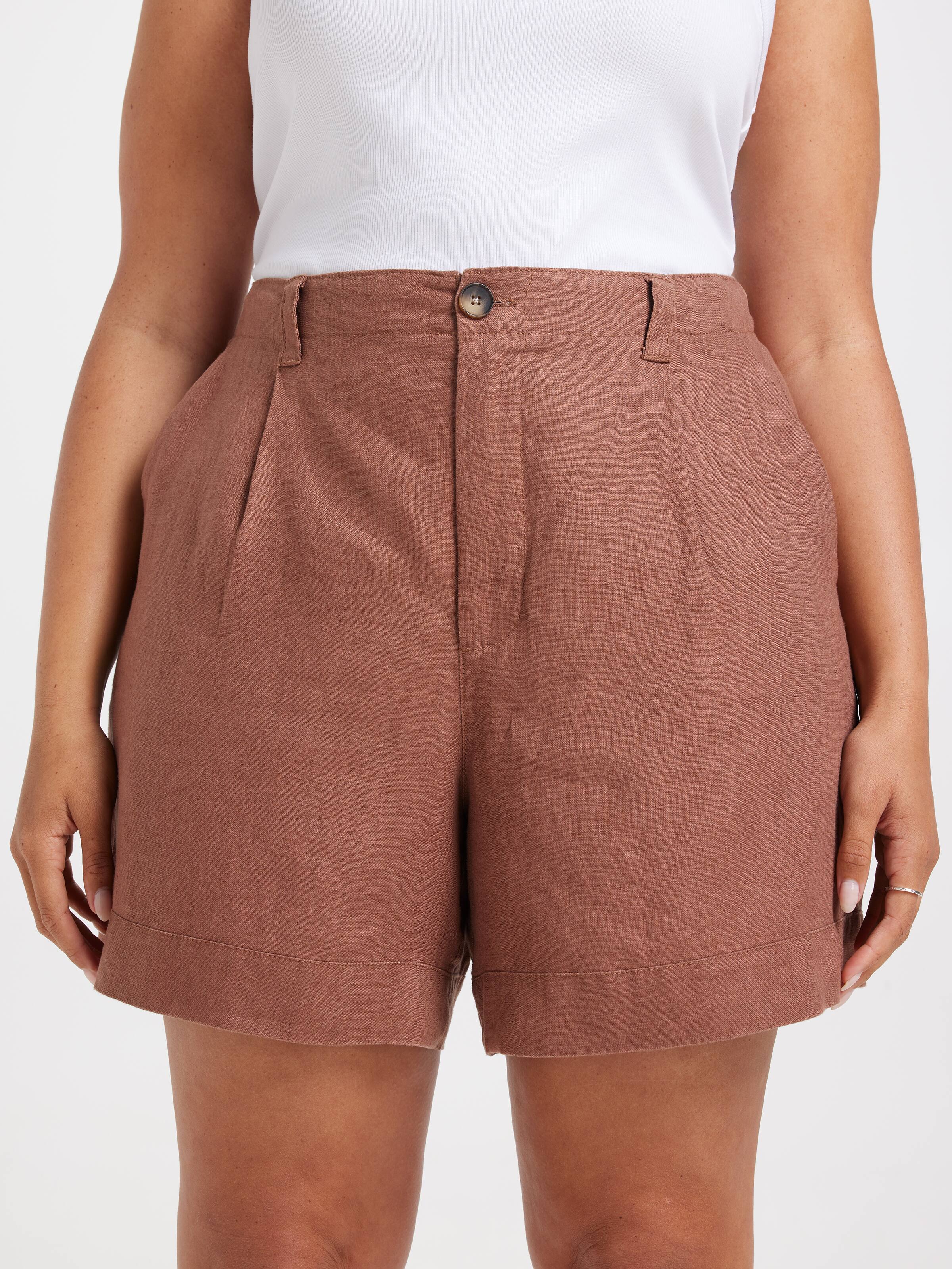 Curve Linen Double Pleat Front Short