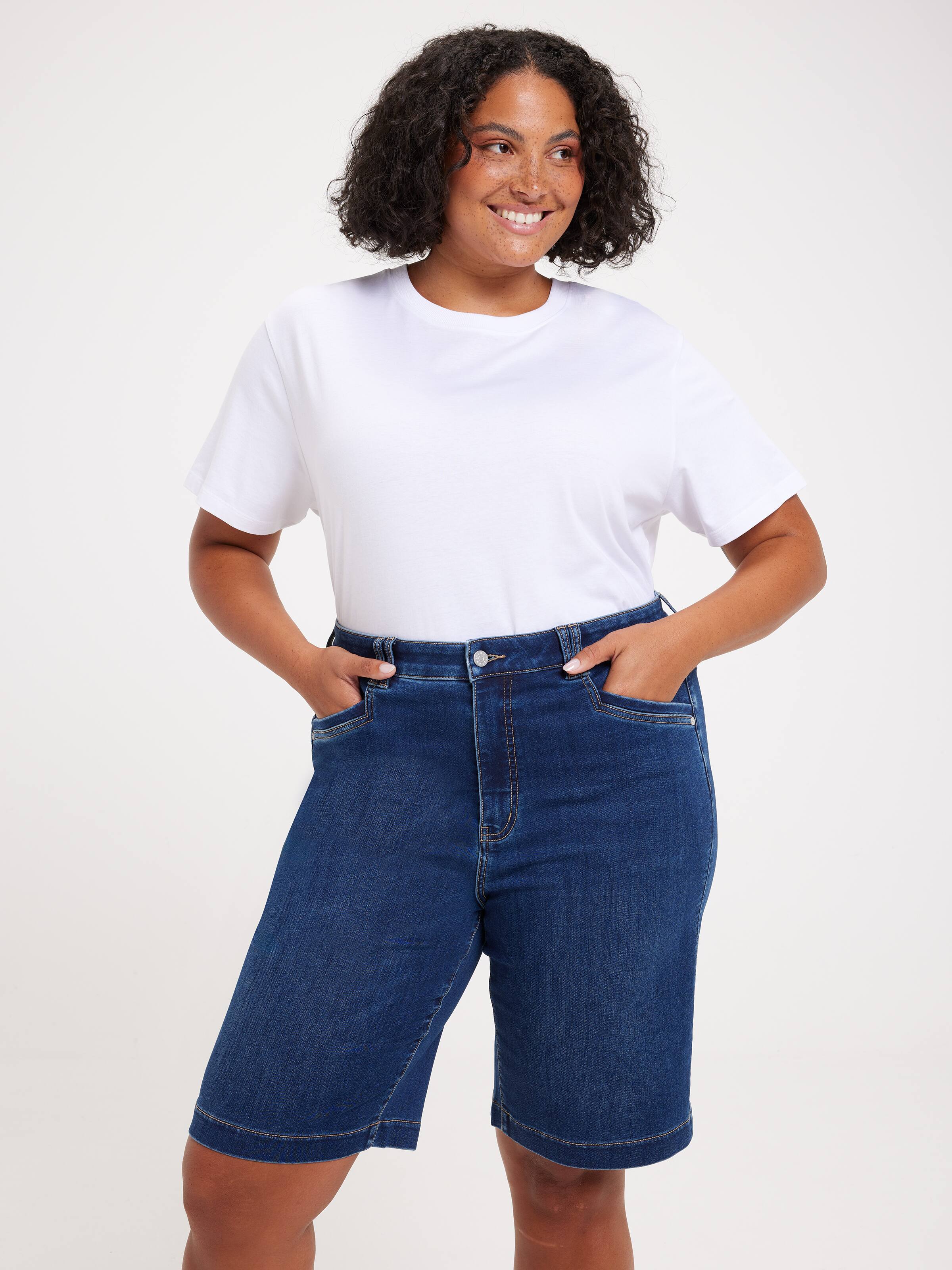 Curve Amaze Long Bermuda Short