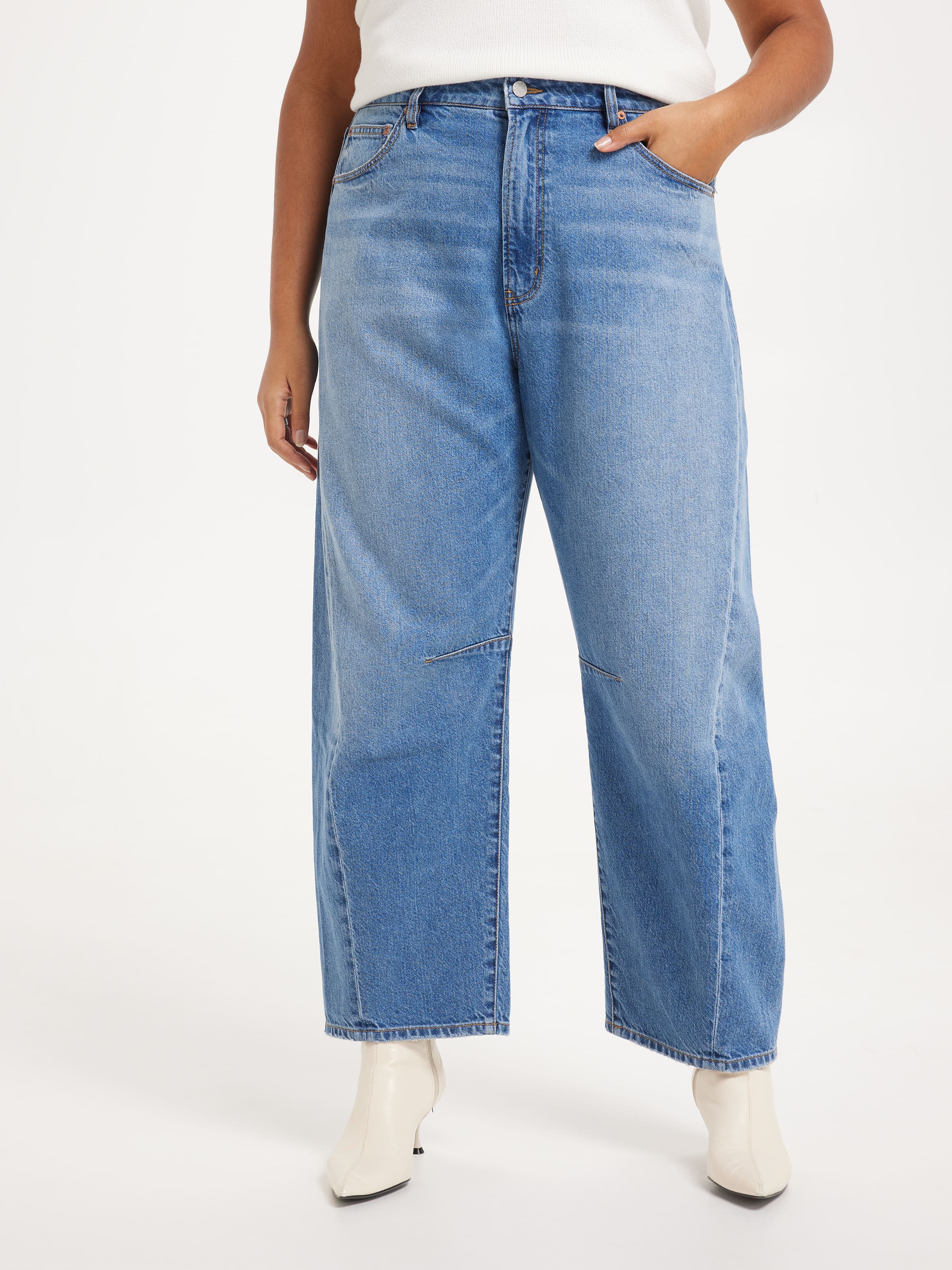 Curve Originals Darted Barrel Leg Jean