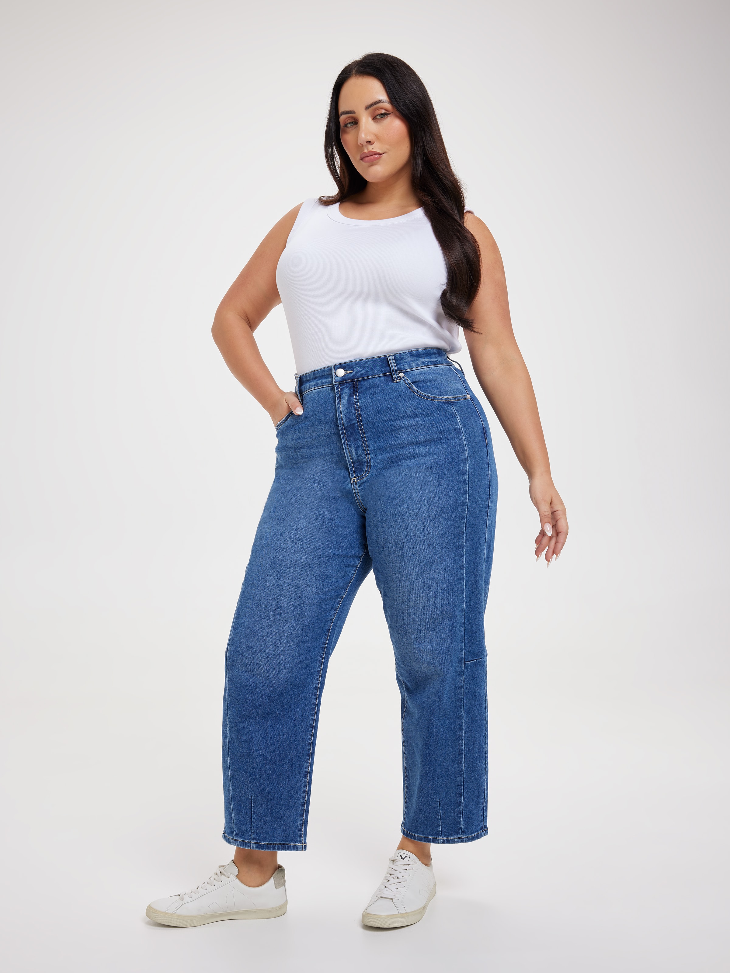 Curve Amaze High Rise Slim Barrel Jean