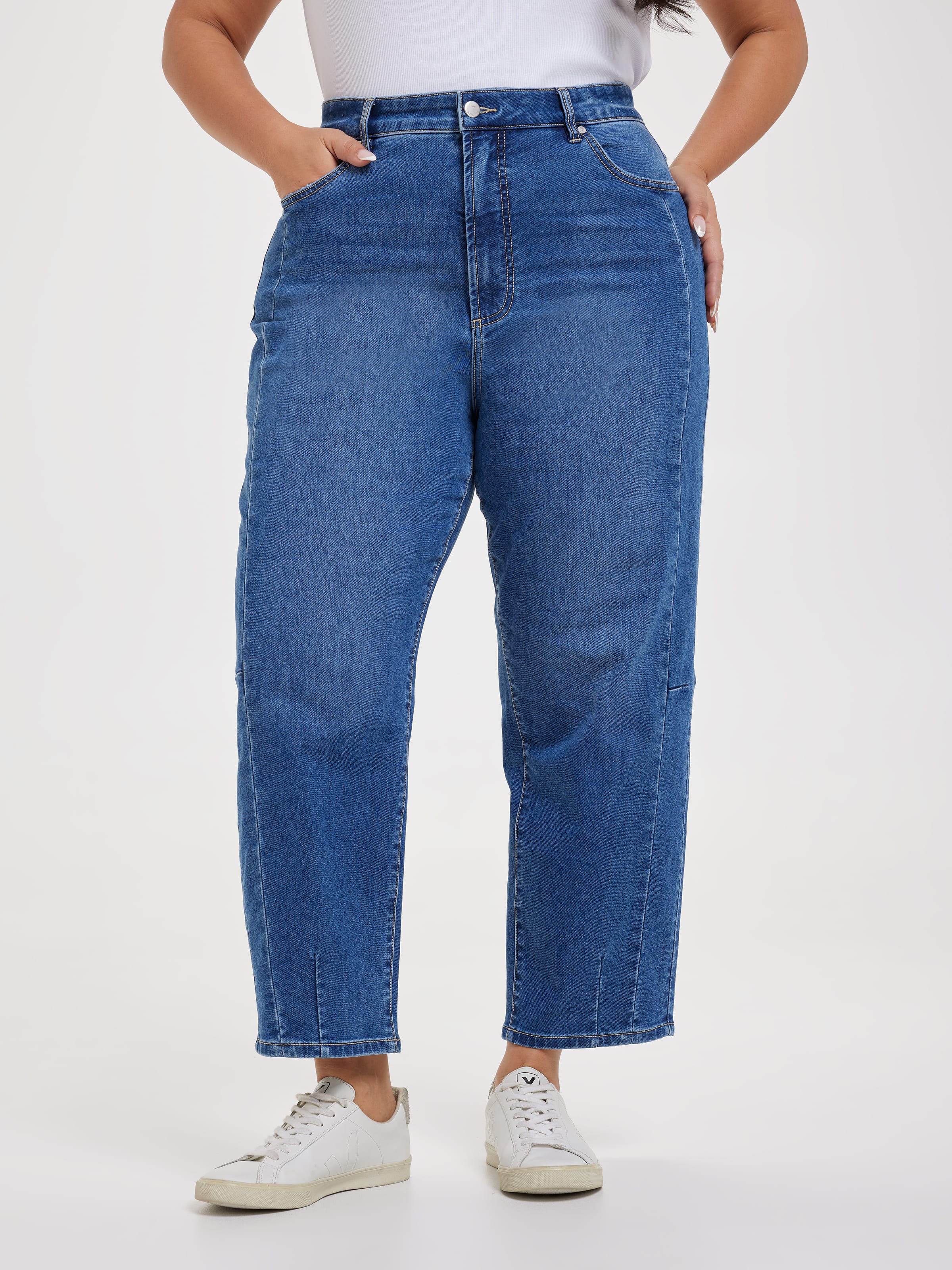 Curve Amaze High Rise Slim Barrel Jean