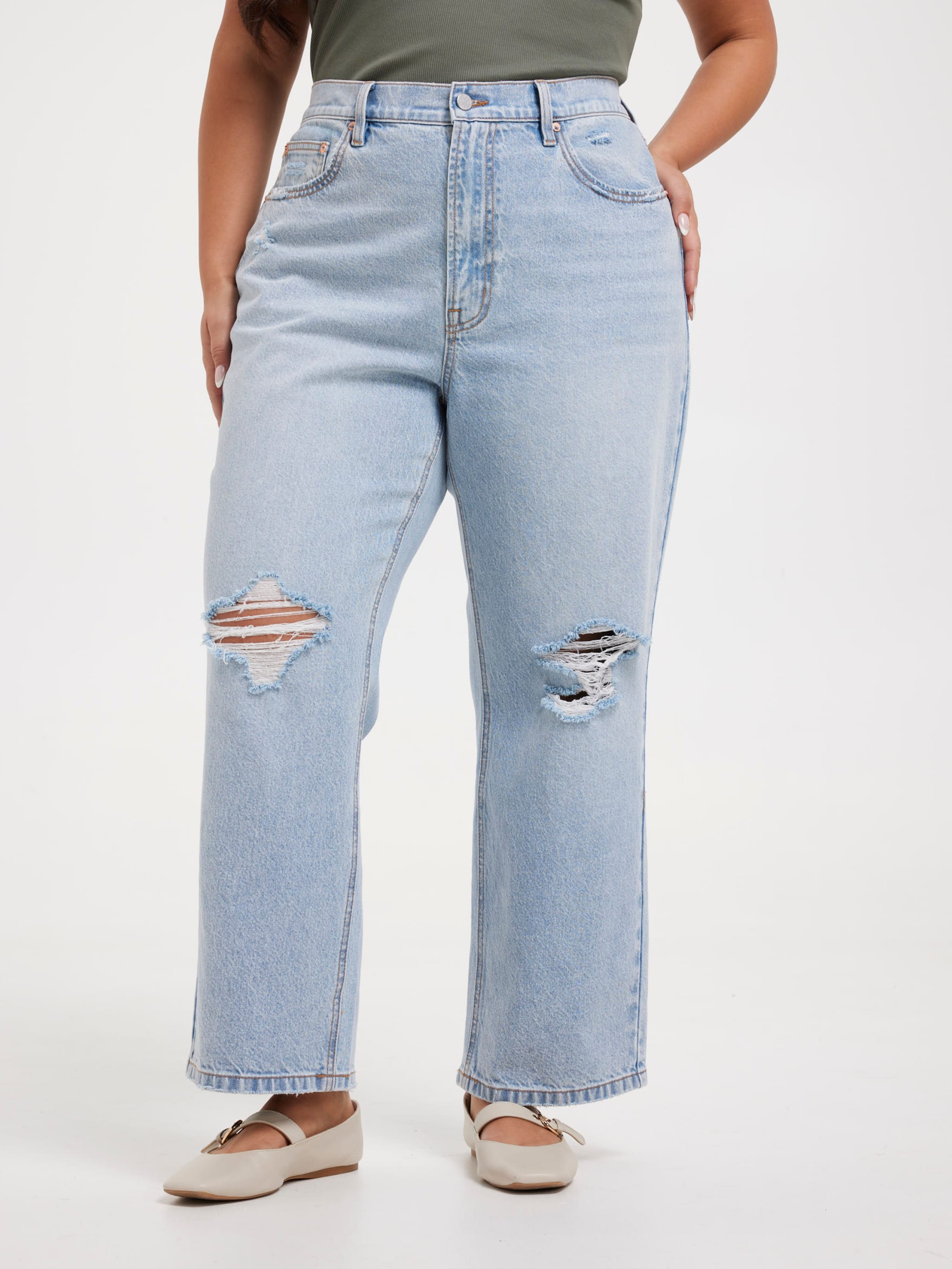 Curve Originals Almost Rigid Straight Jean