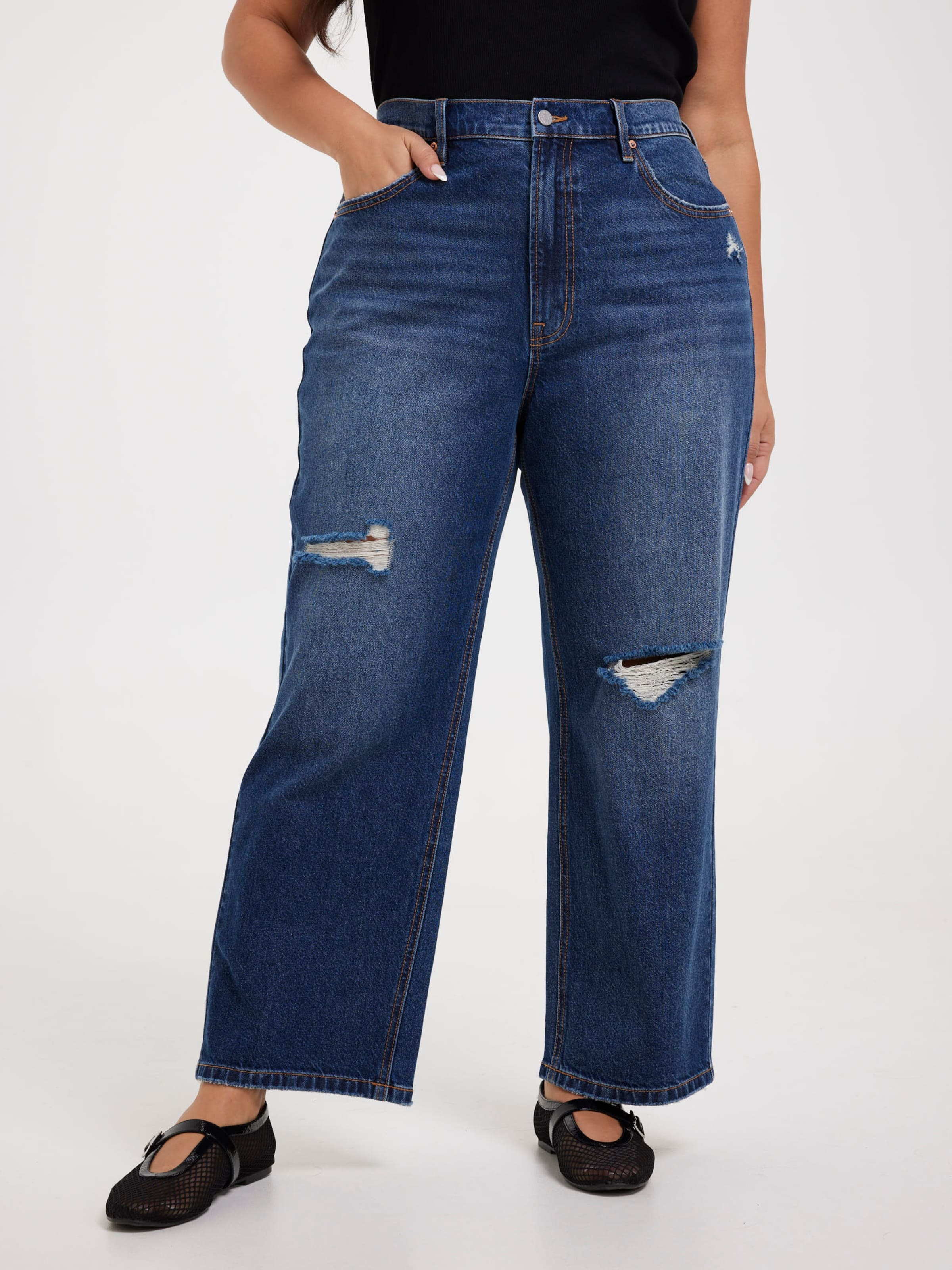 Curve Originals Almost Rigid Straight Jean