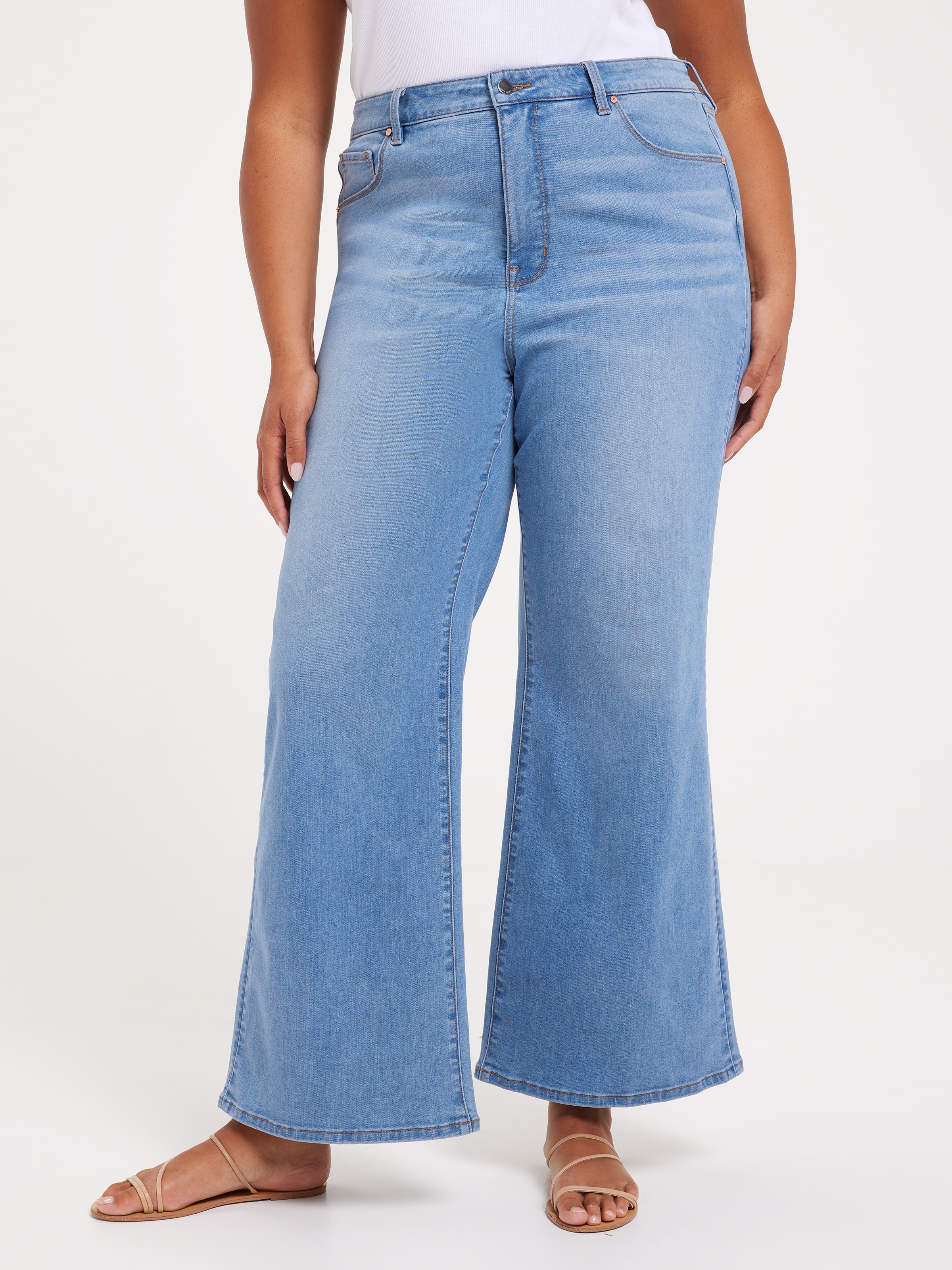 Curve Reformed High Rise Wide Leg Jean