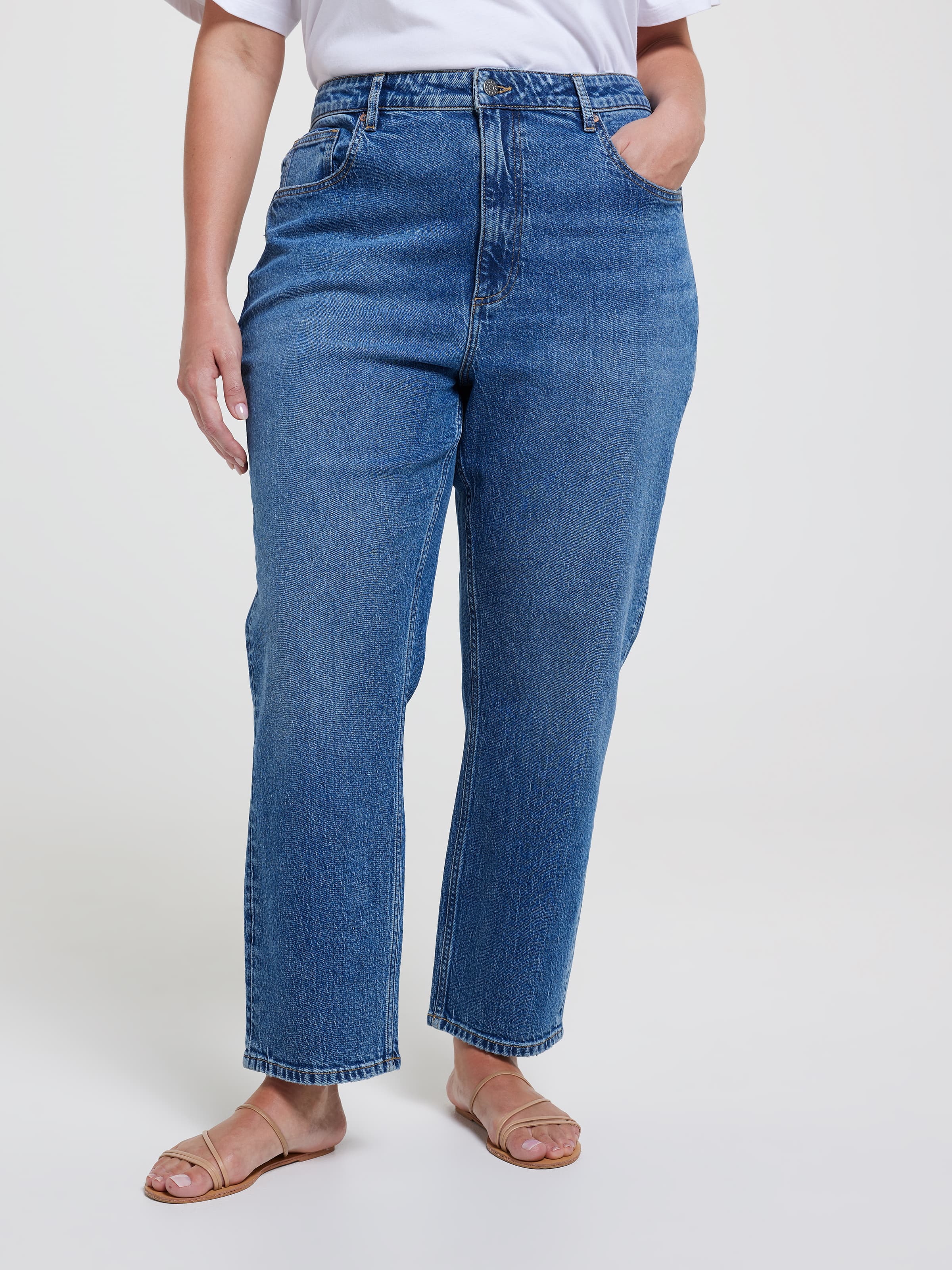 Curve Originals High Rise Mom Jean