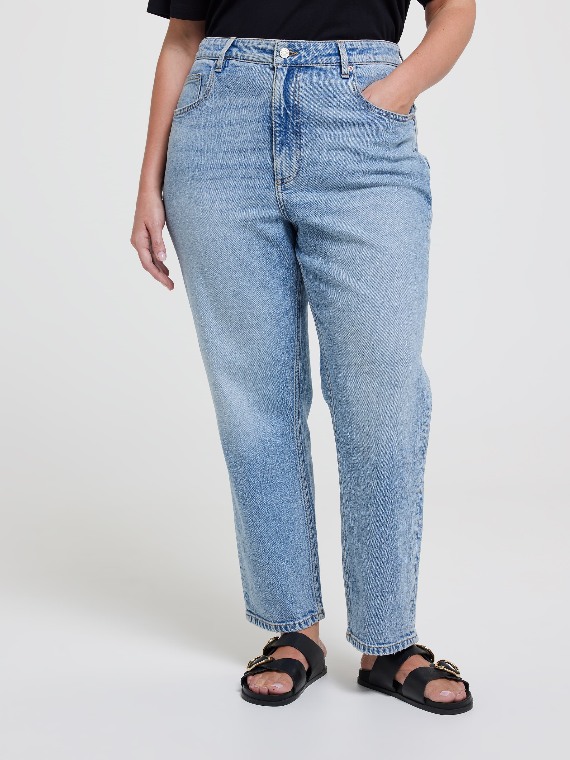 Curve Originals High Rise Mom Jean