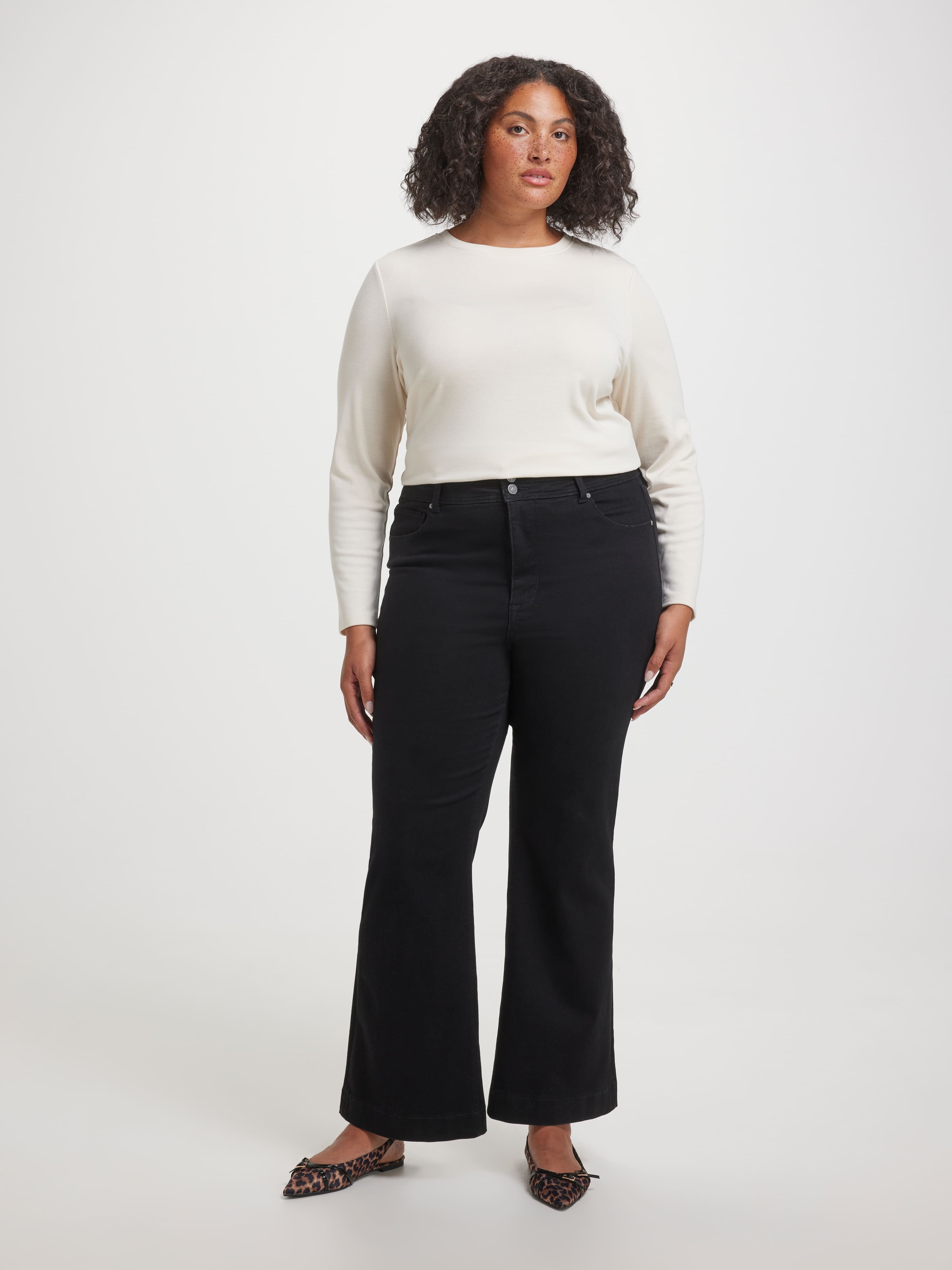 Curve Reformed High Rise Slim Wide Leg Jean