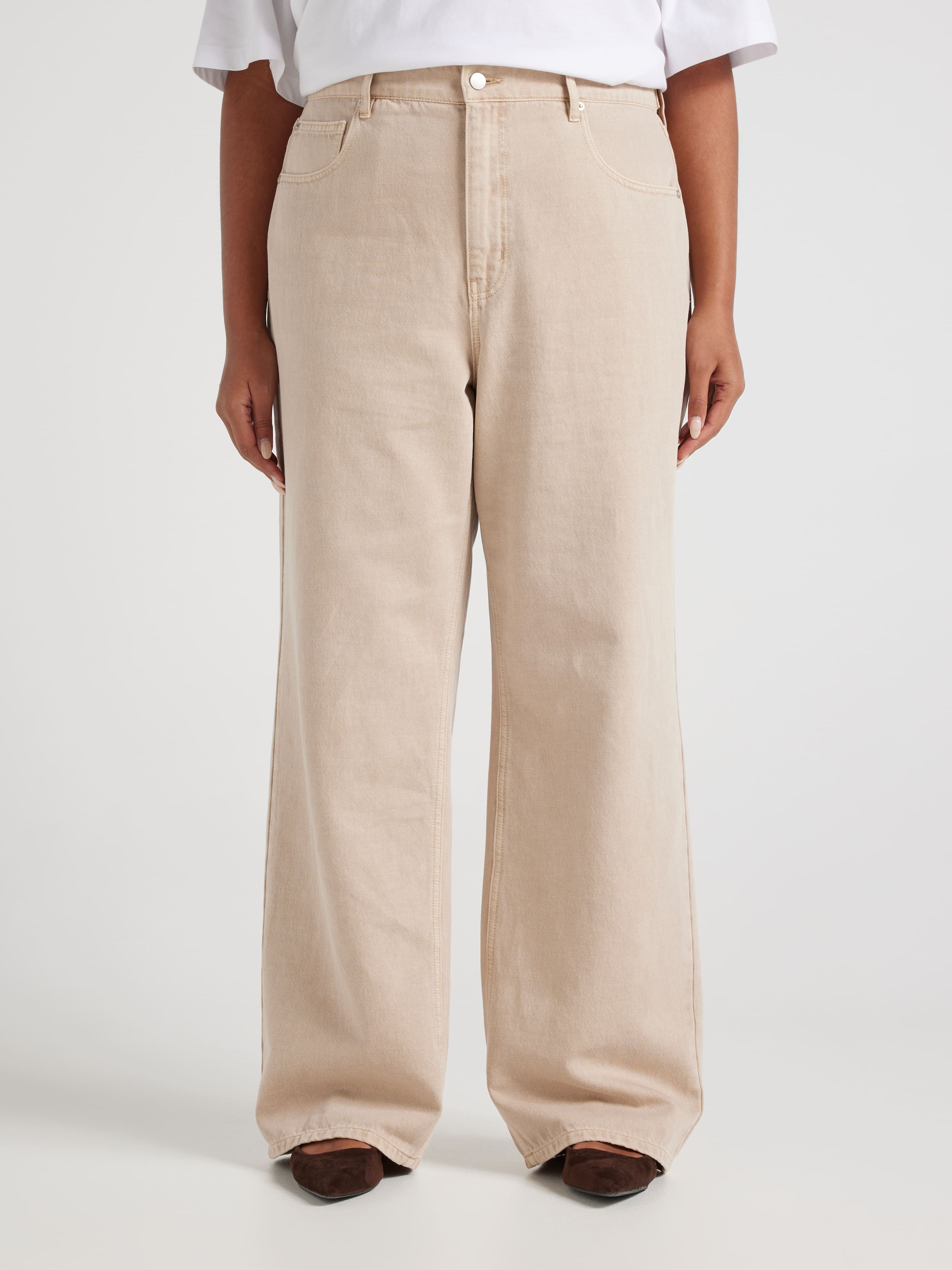Curve Originals Adjustable Relaxed Straight Jean