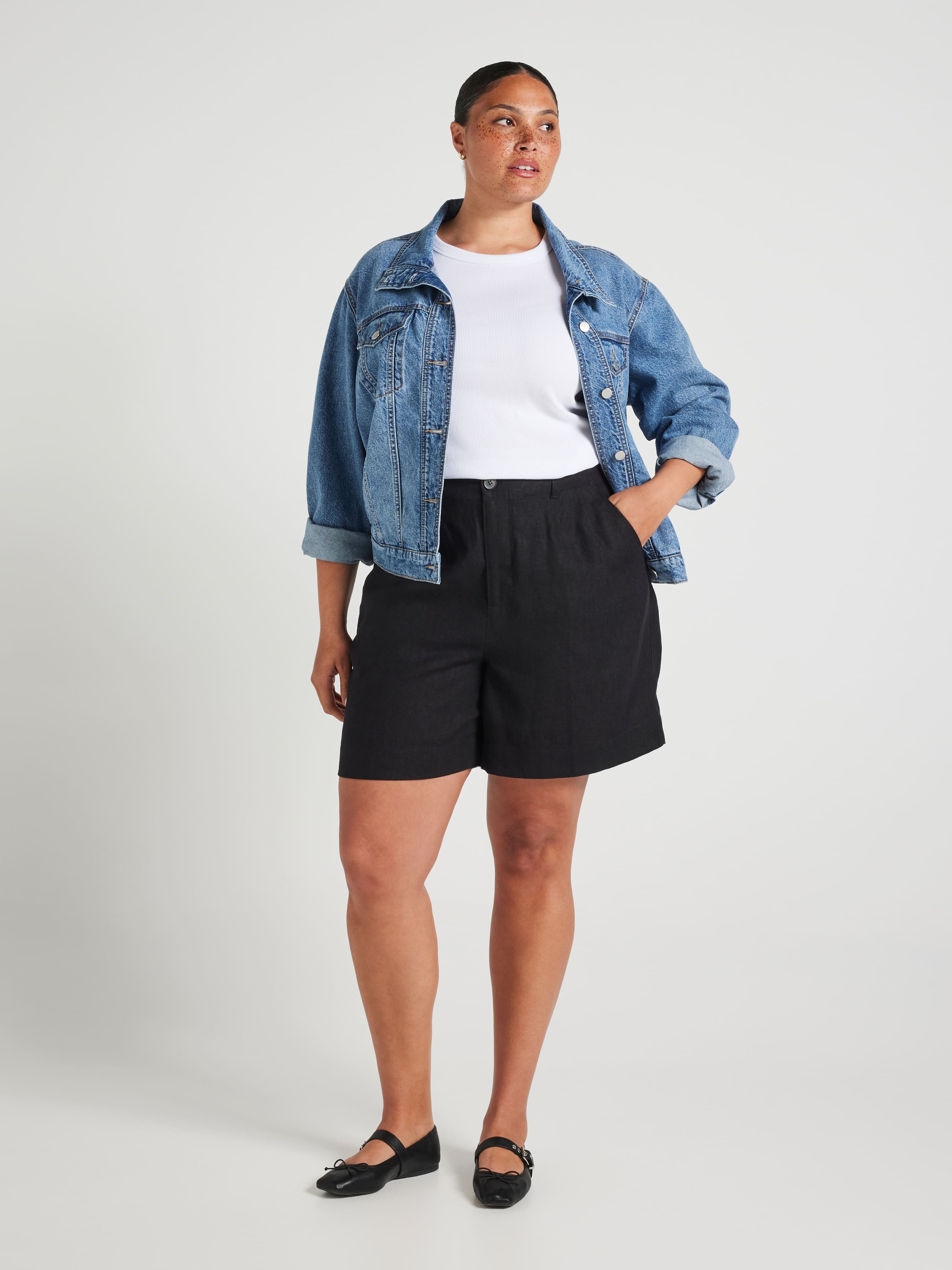 Curve Belmont High Rise Linen Short
