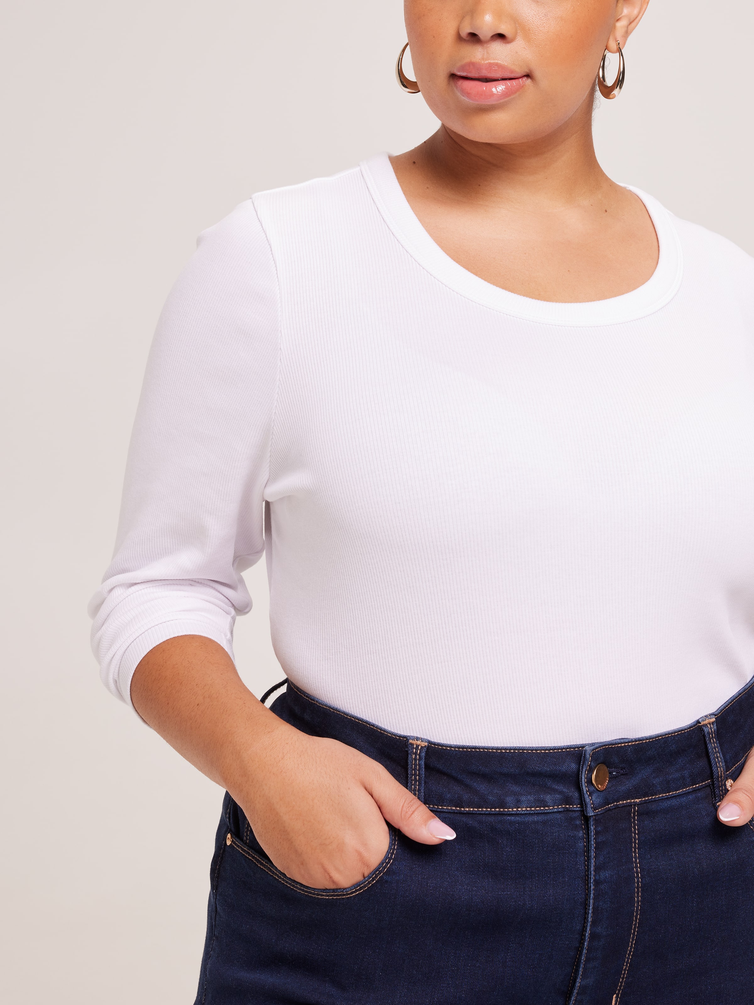 Curve Rib Crew Neck Top