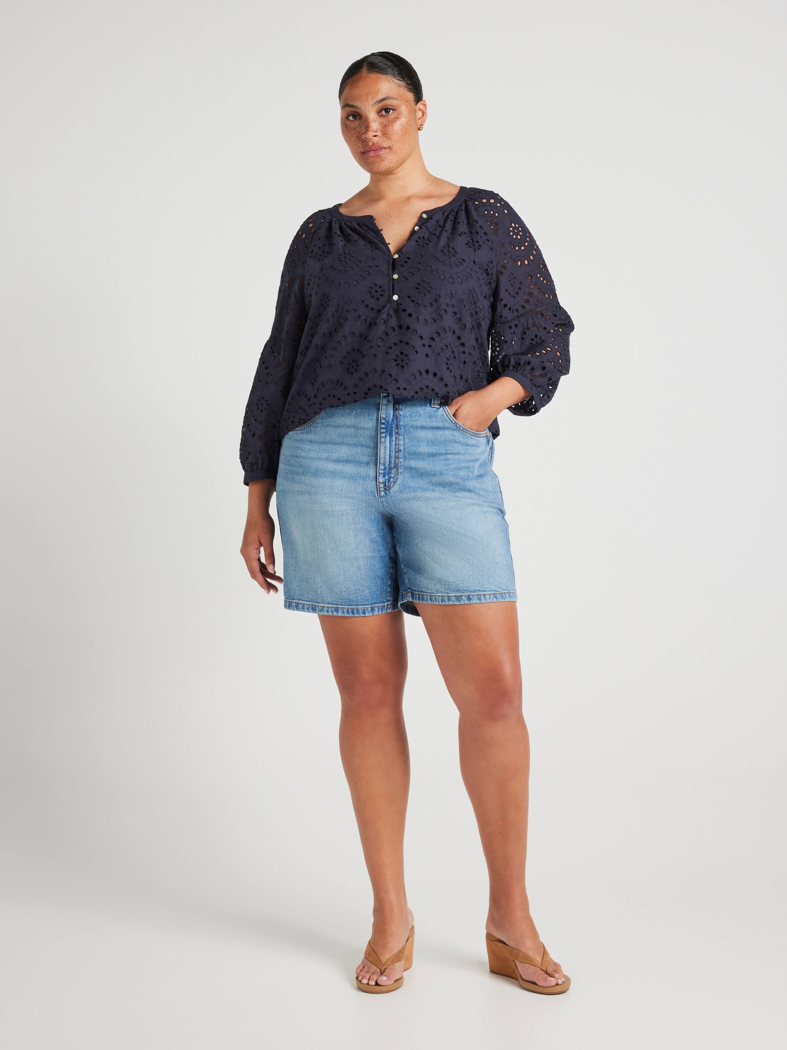 Curve Mia Textured 3/4 Sleeve Blouse