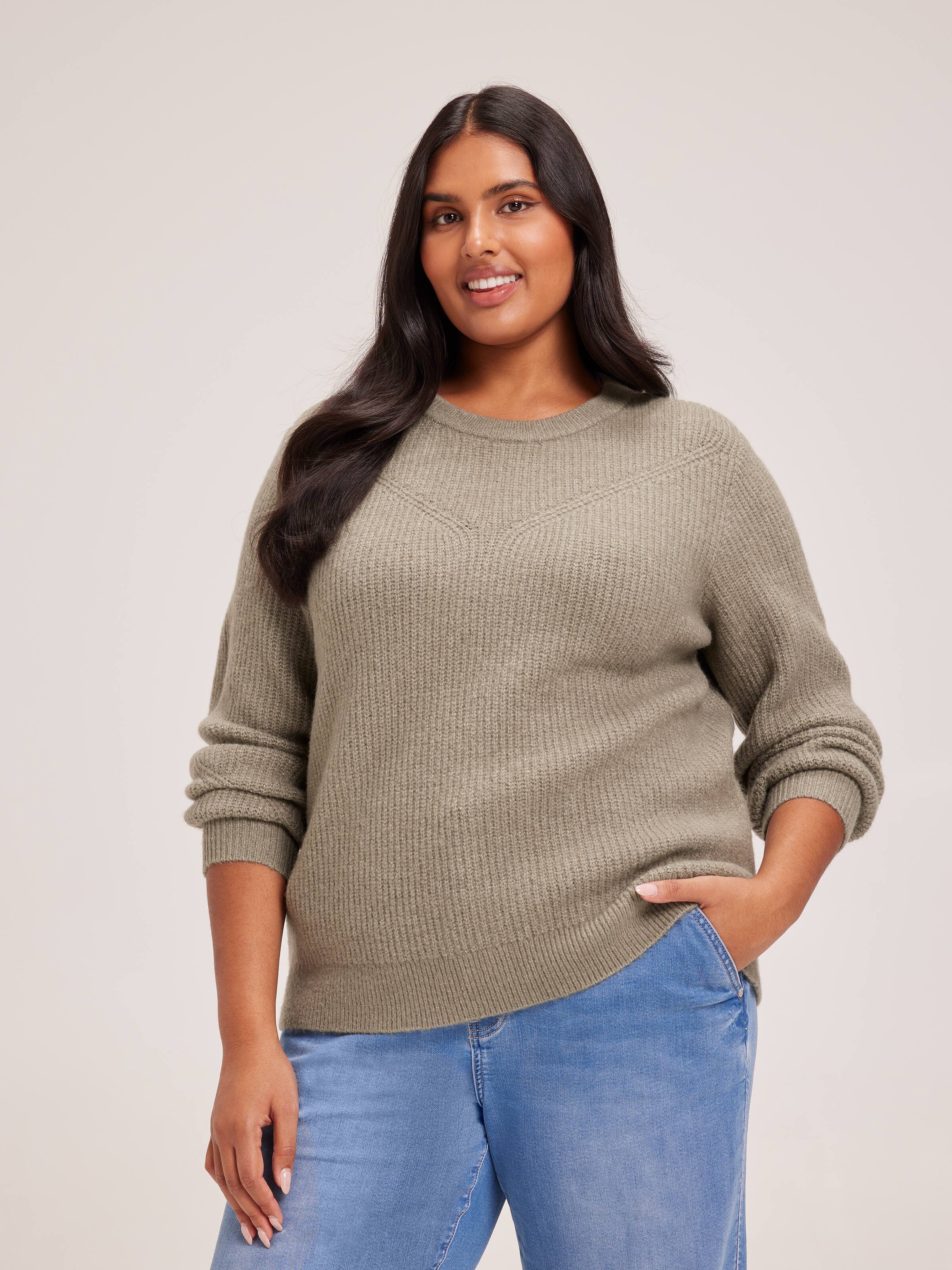 Curve Nyla Luxe Crew Neck Pullover