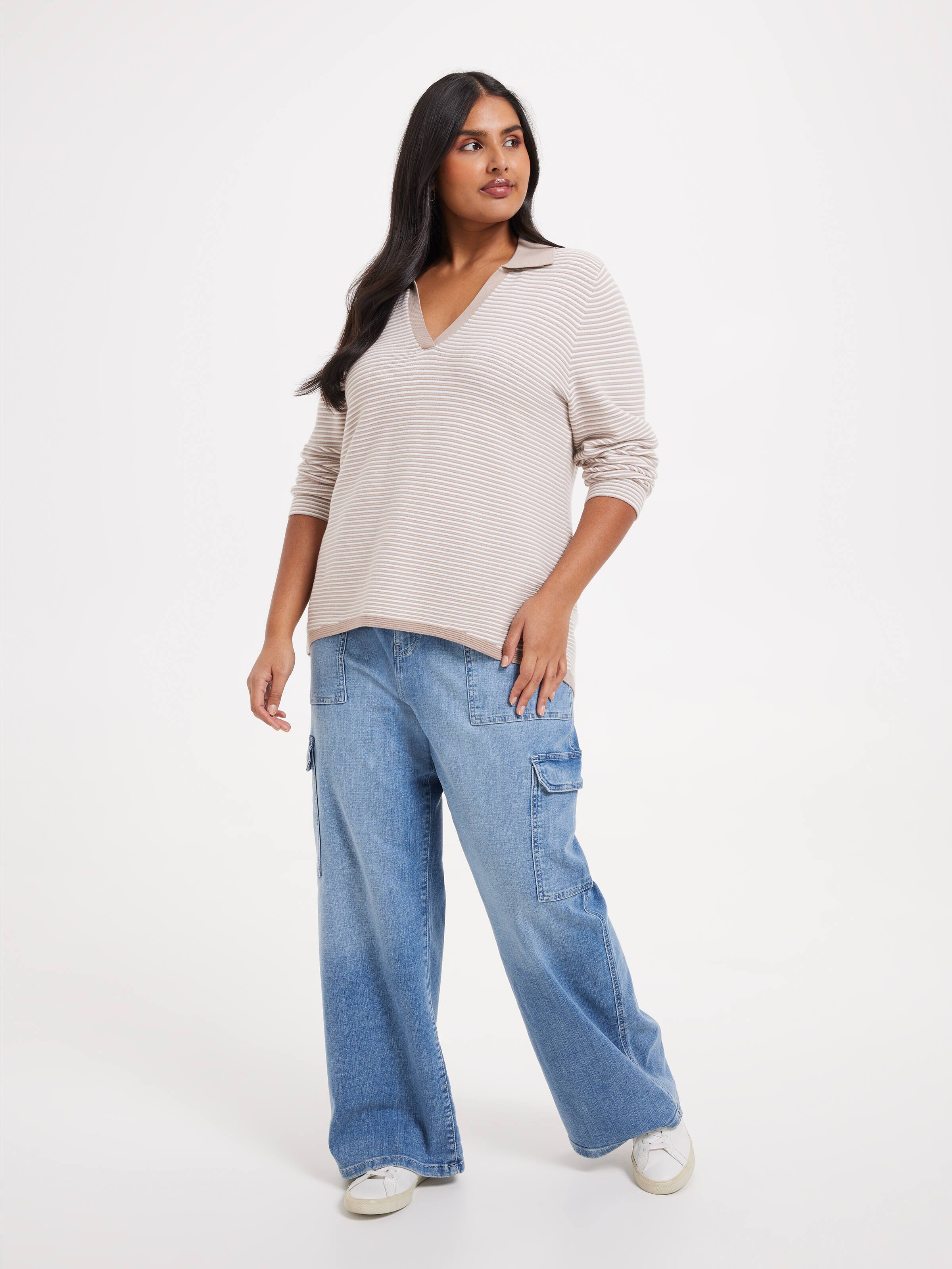 Curve Phoebe Collared Ottoman Pullover