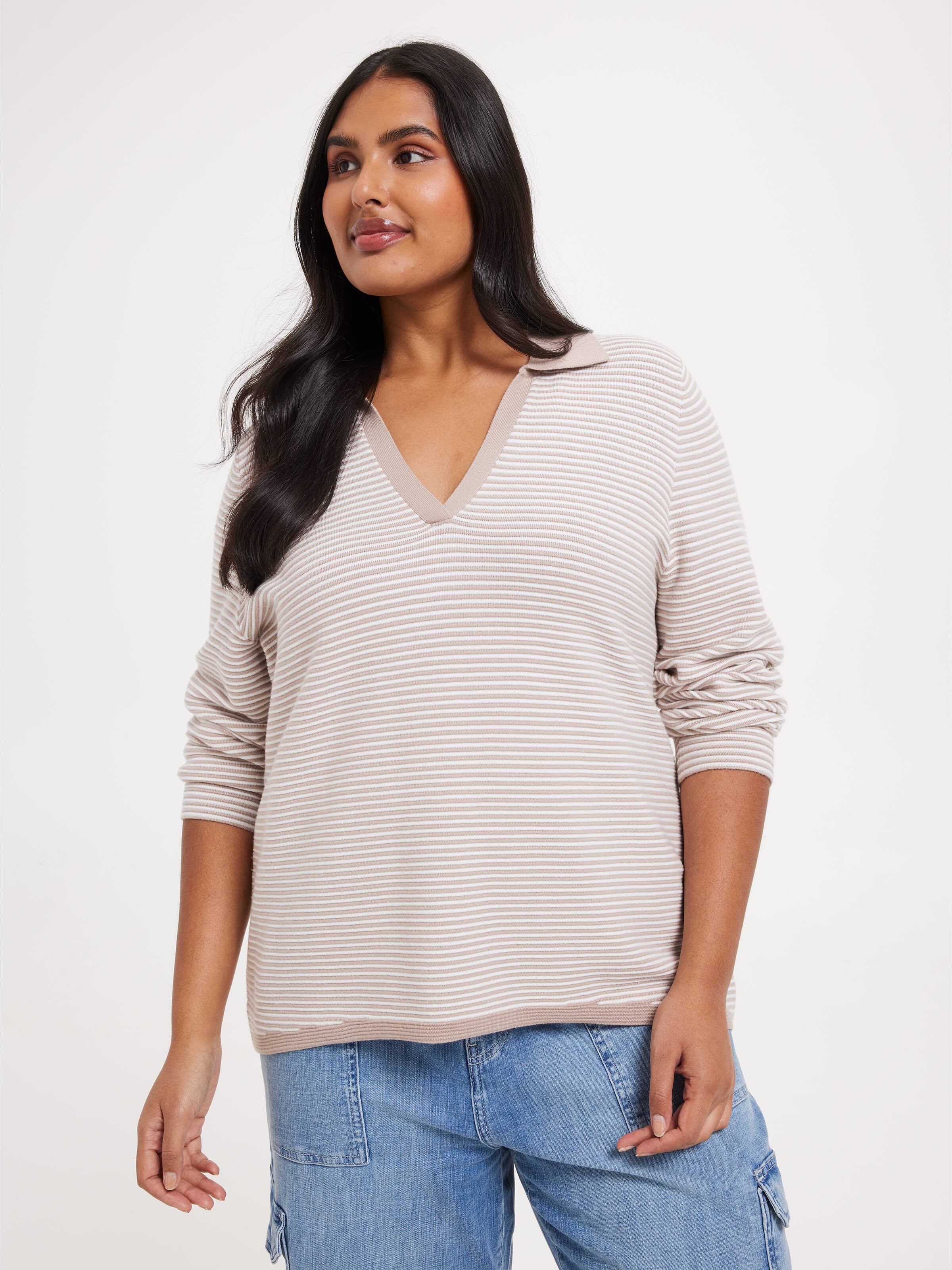 Curve Phoebe Collared Ottoman Pullover