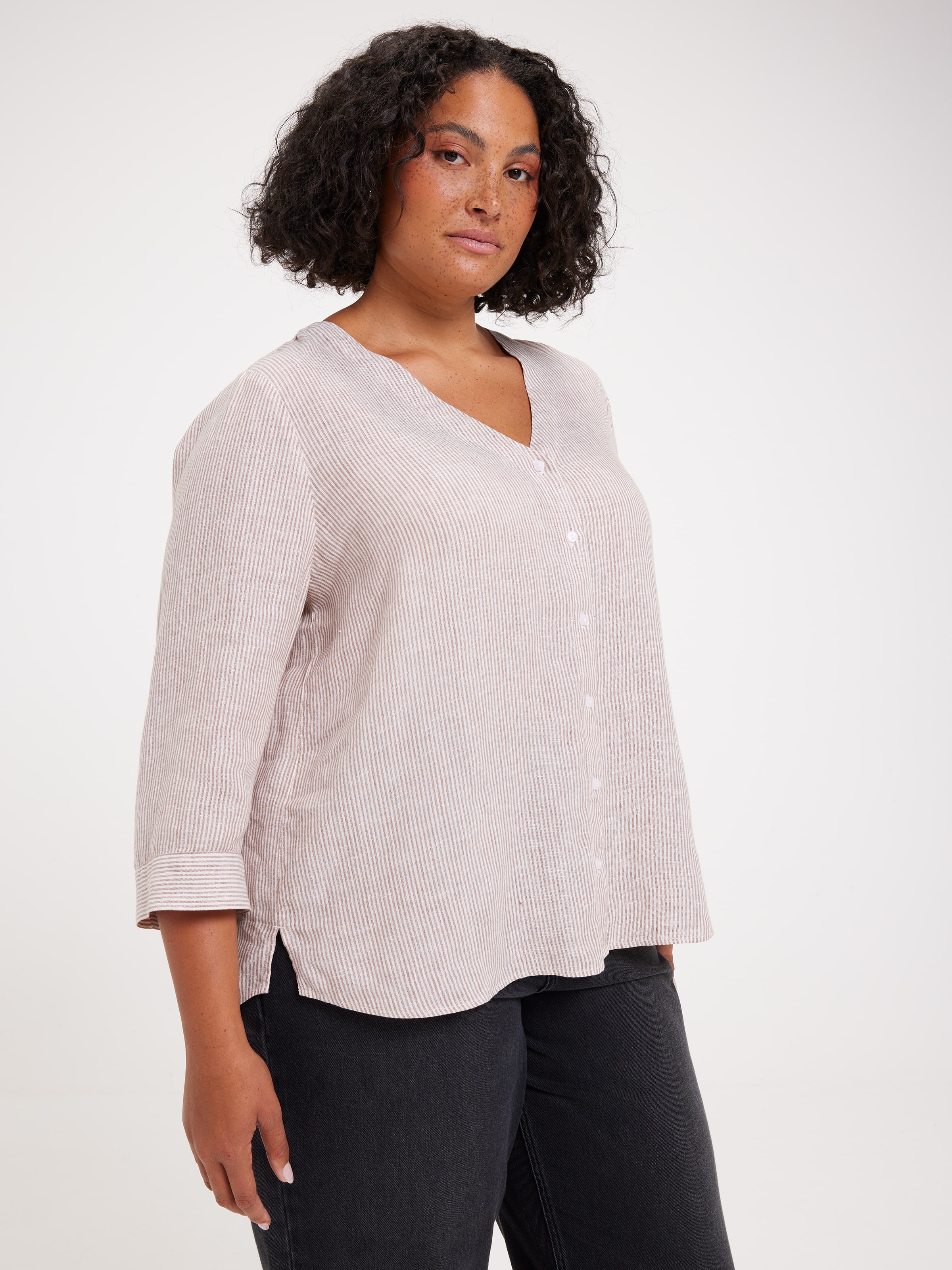 Curve Gabby Linen 3/4 Sleeve Shirt