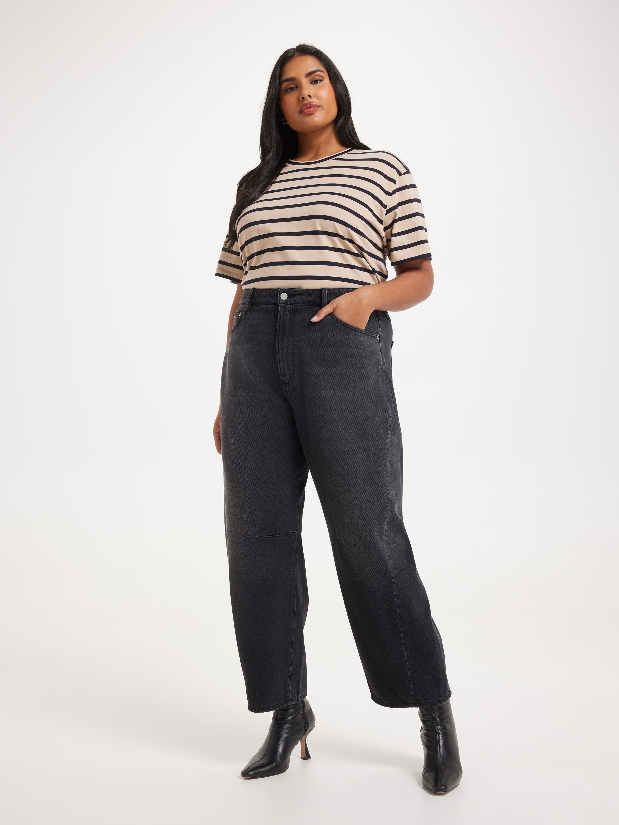 Curve Everyday Regular Tee