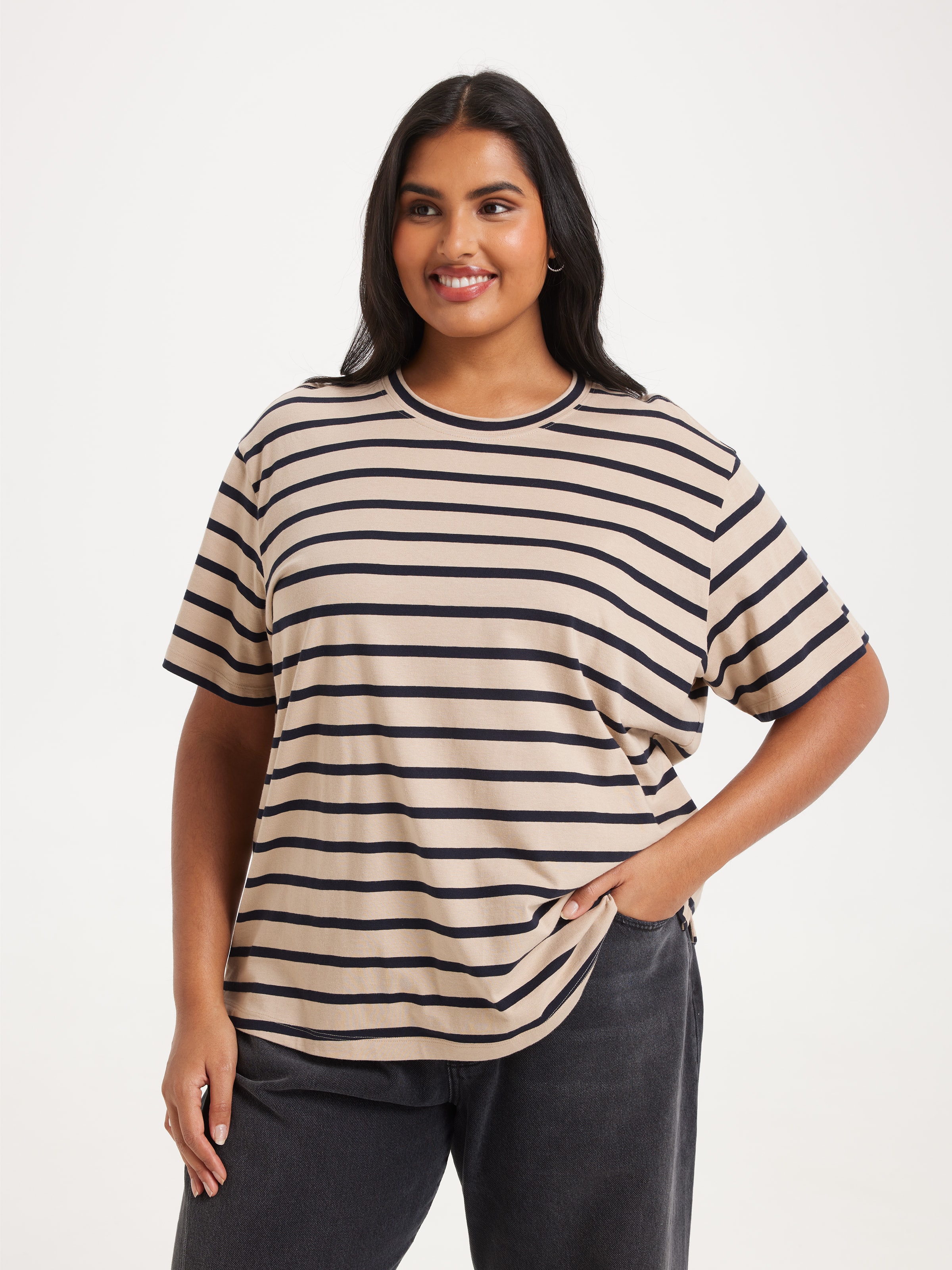 Curve Everyday Regular Tee