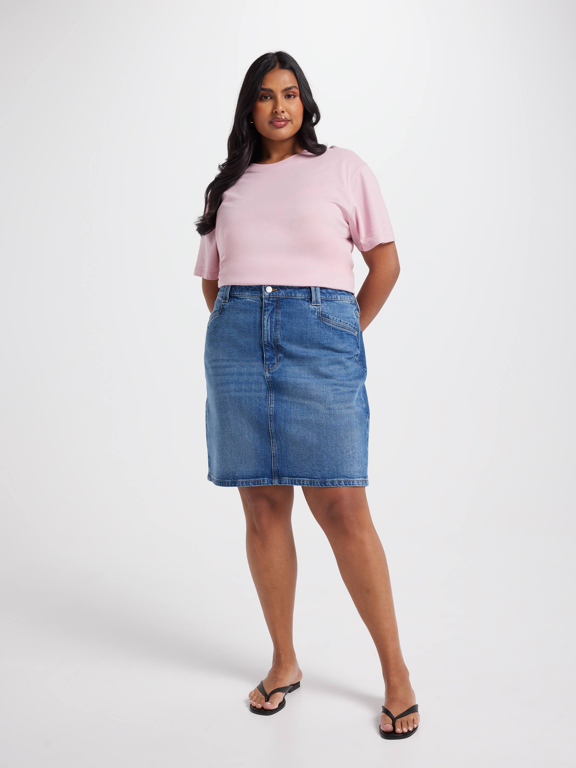 Curve Everyday Regular Tee