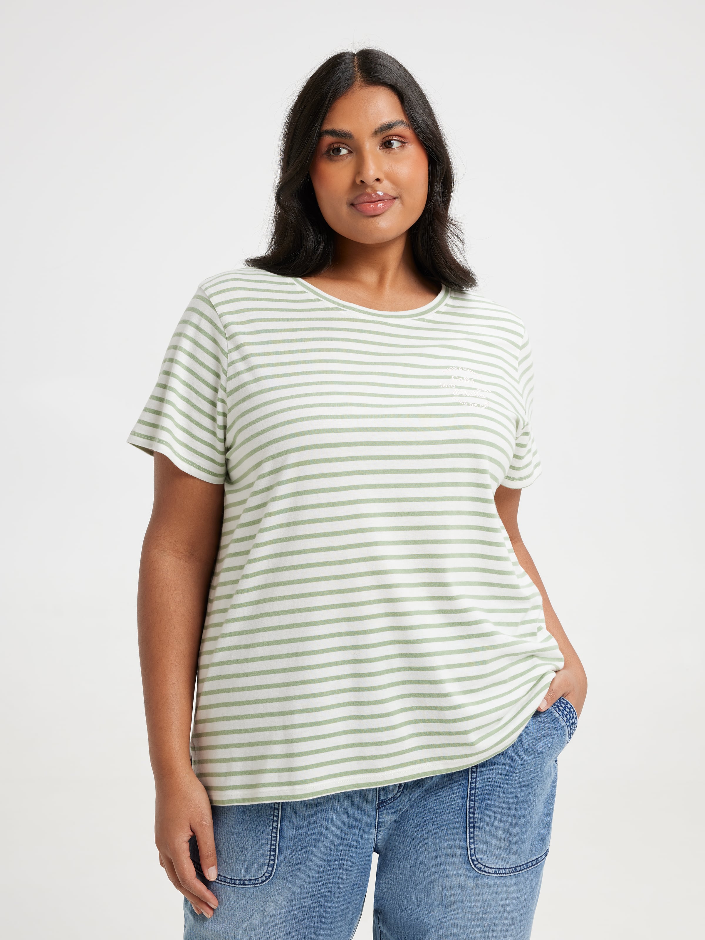Curve Tara Text Tee