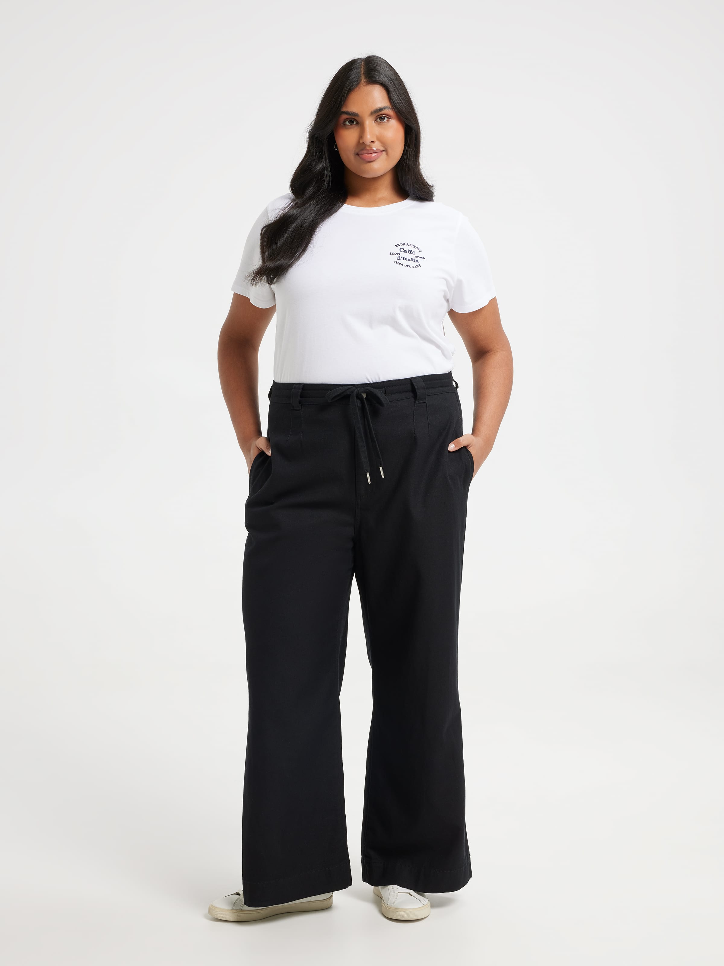 Curve Tara Text Tee