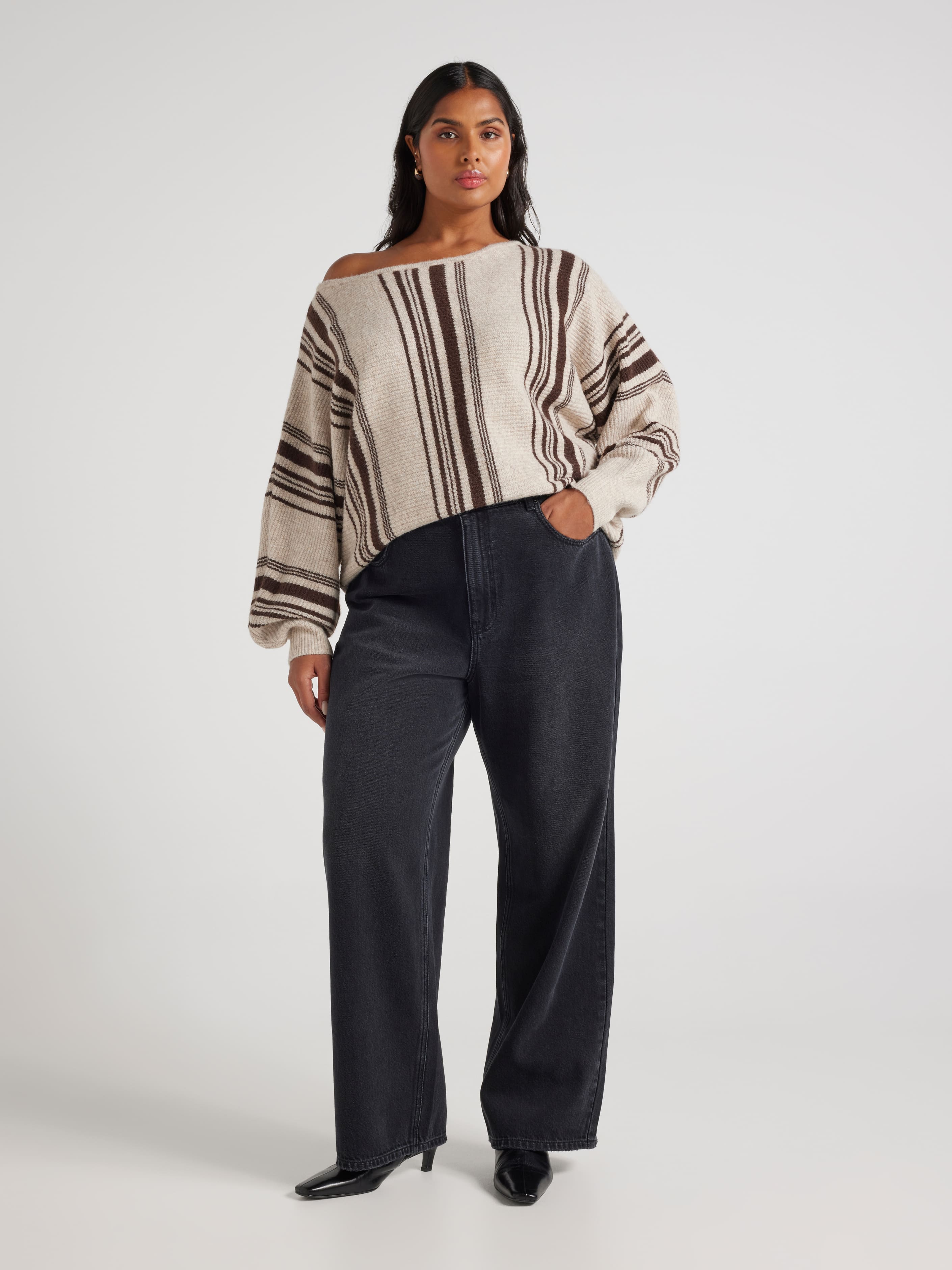 Curve Carla One Shoulder Pullover