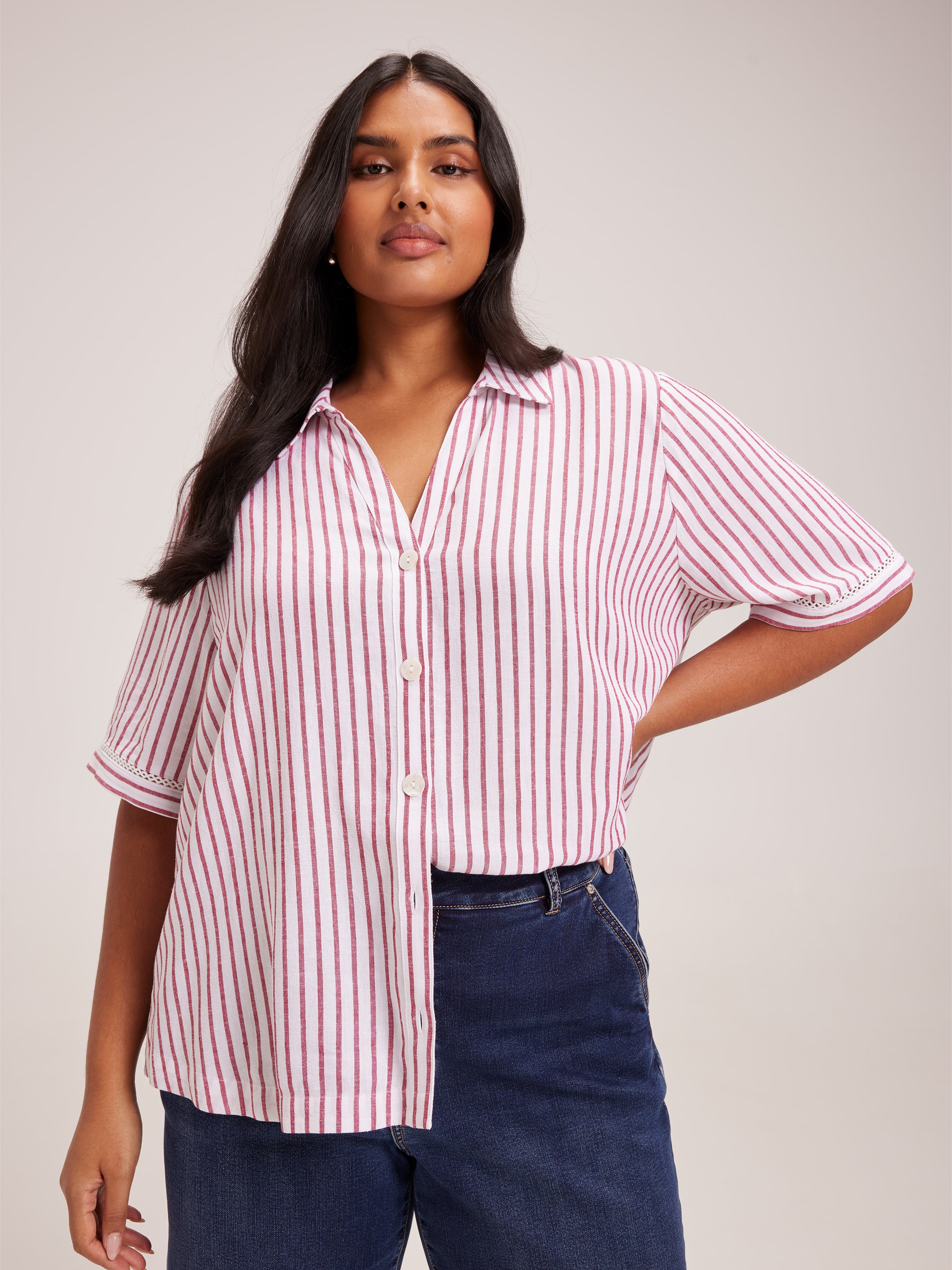 Curve Nova Lace Insert Shirt