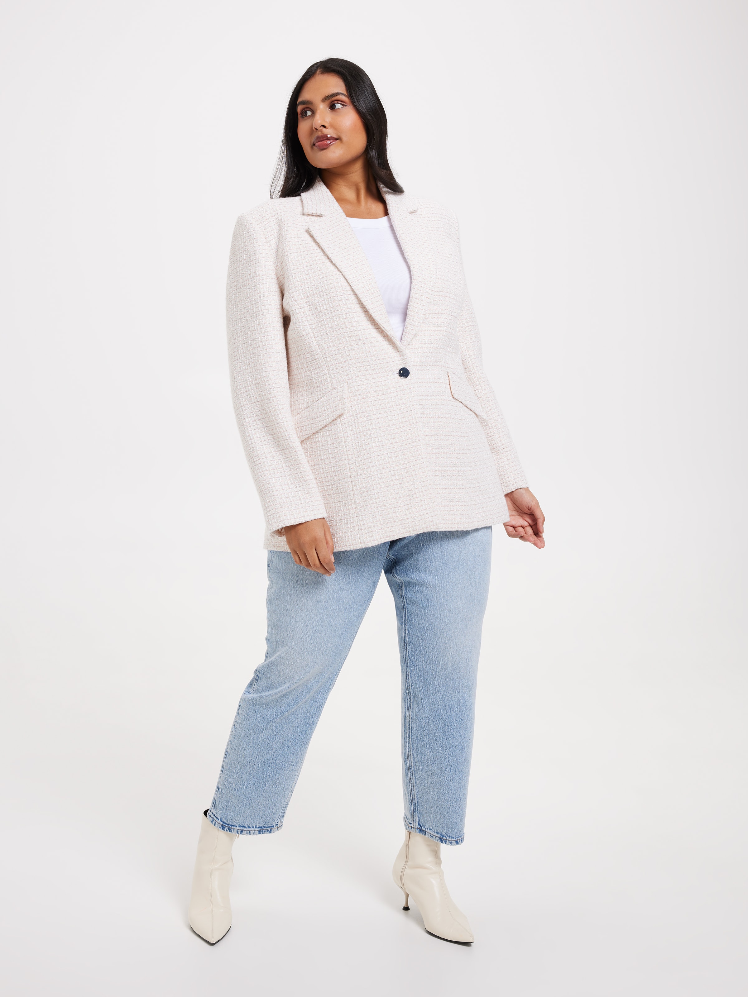 Curve Amber Boucle Blazer