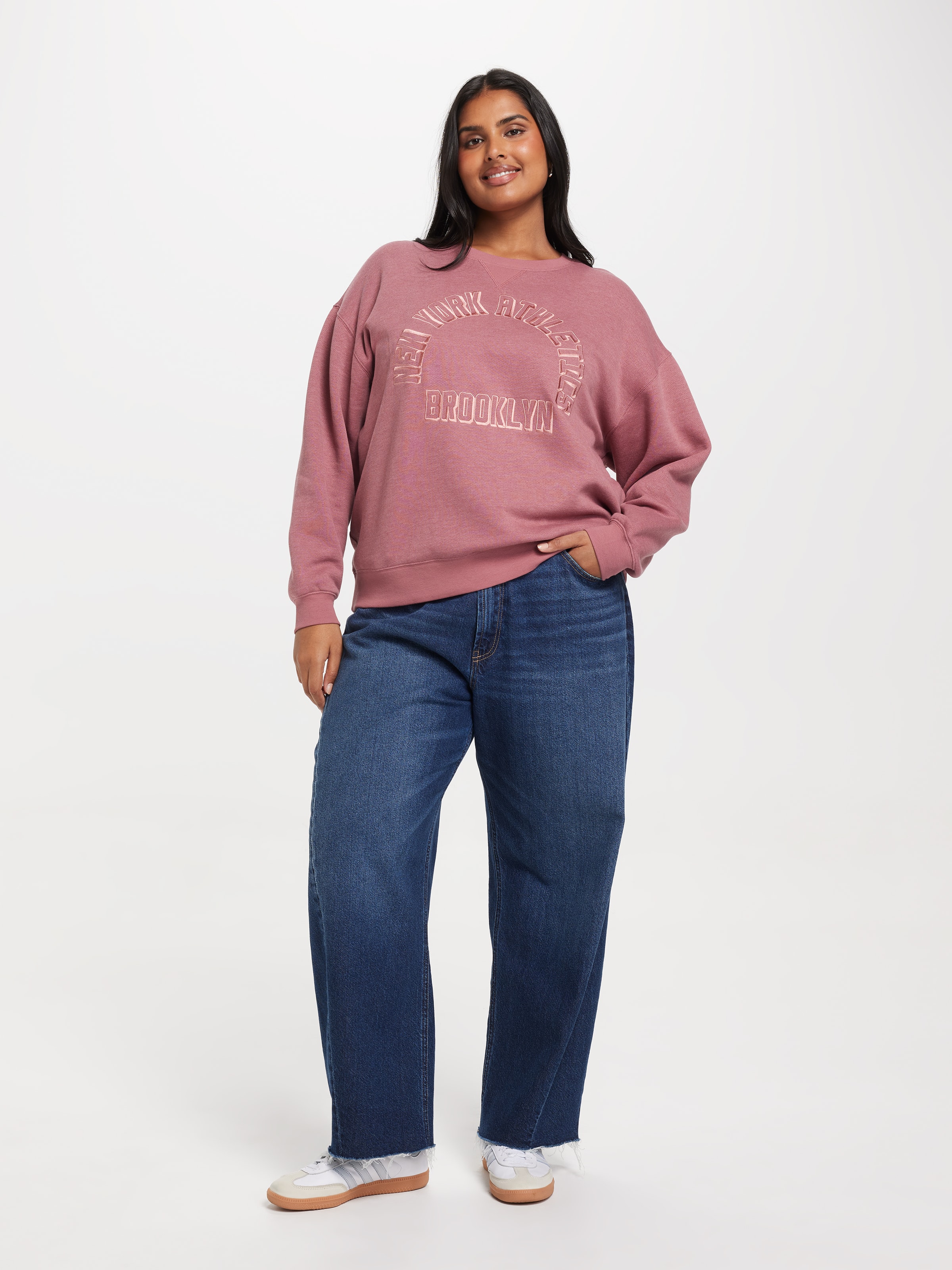 Curve Billi College Crew Sweat