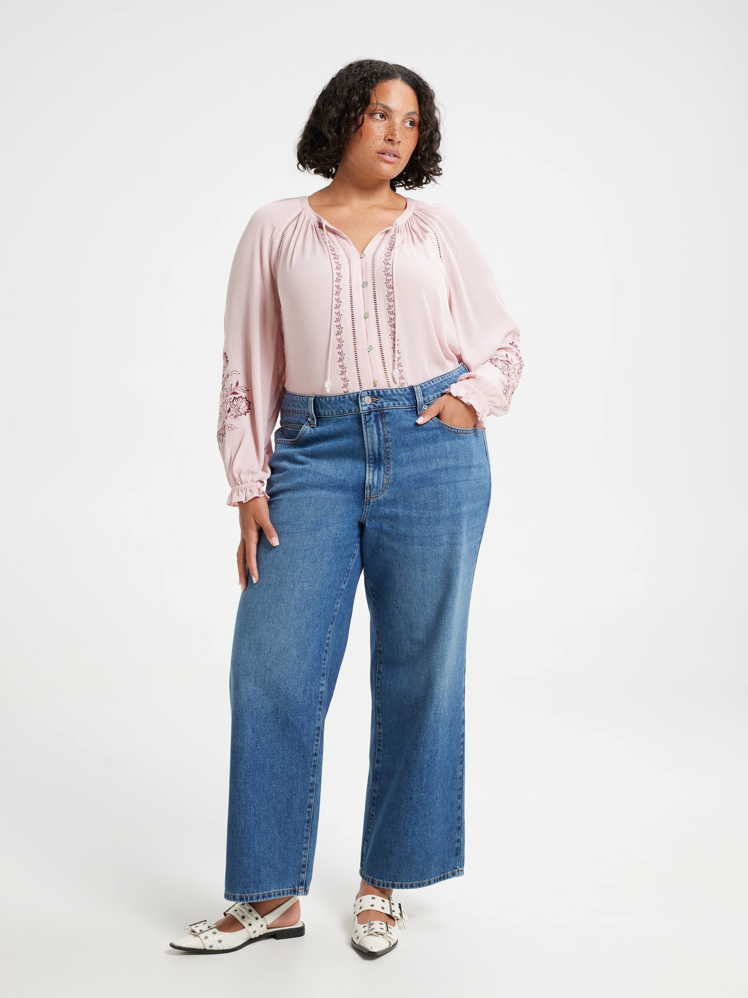 Curve Kingsley Embroidered Blouse
