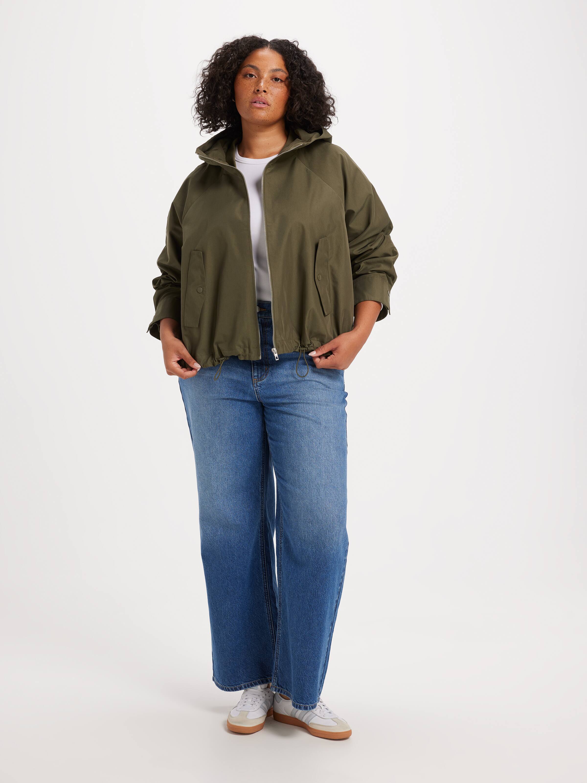 Curve Estelle Crop Anorak