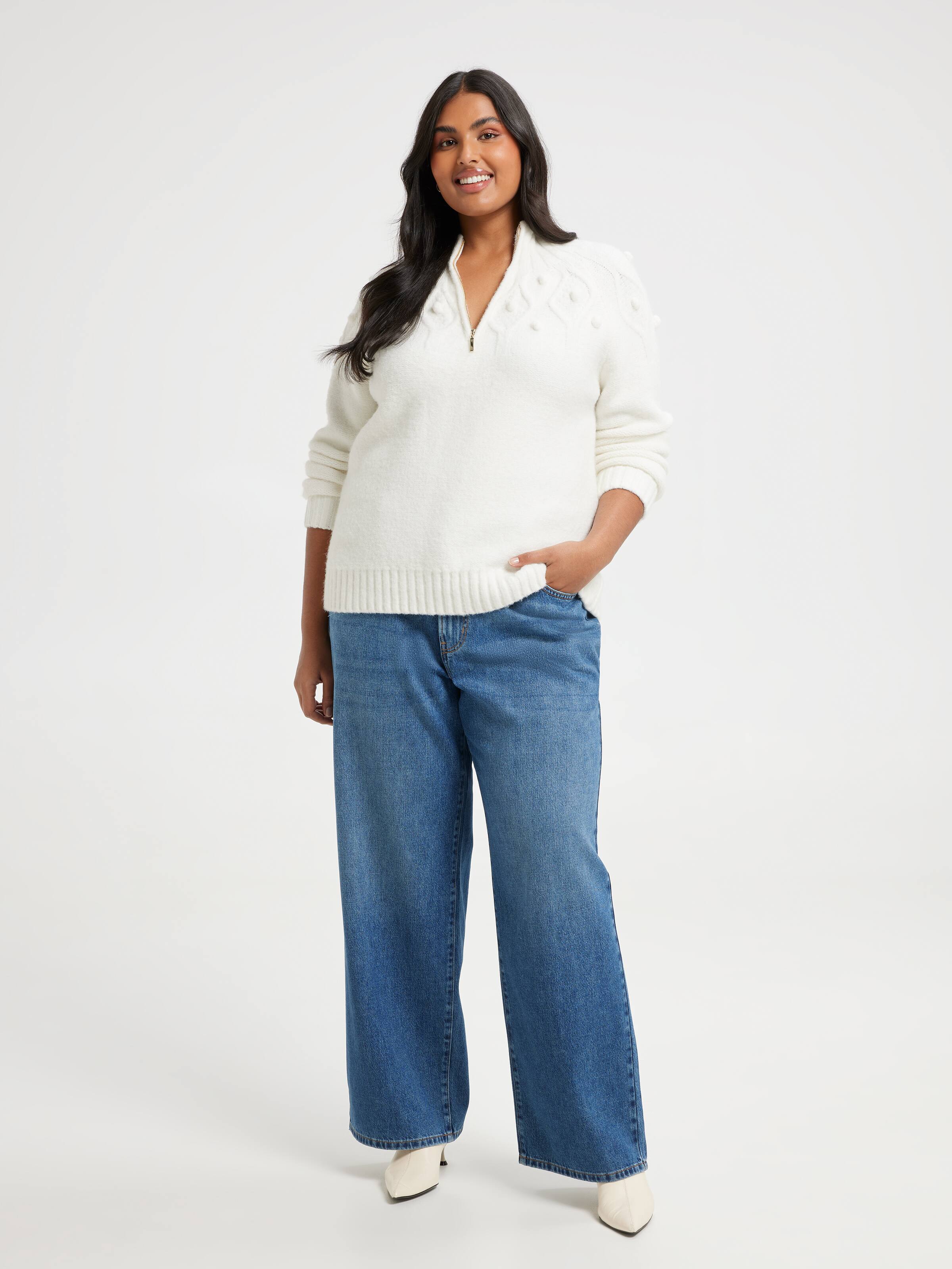 Curve Iris Zip Neck Diamond Pullover