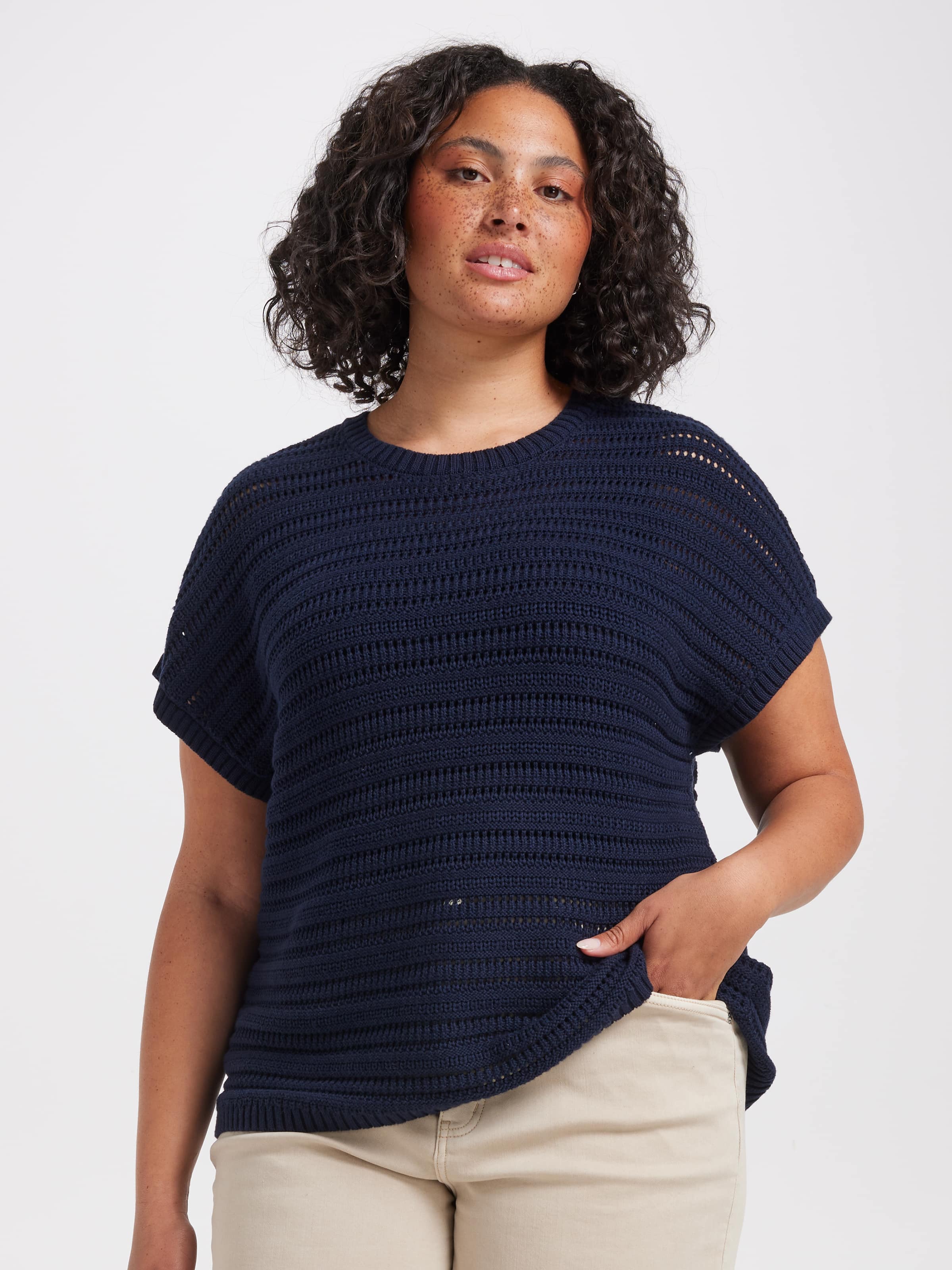 Curve Kendall Extended Sleeve Knit Top