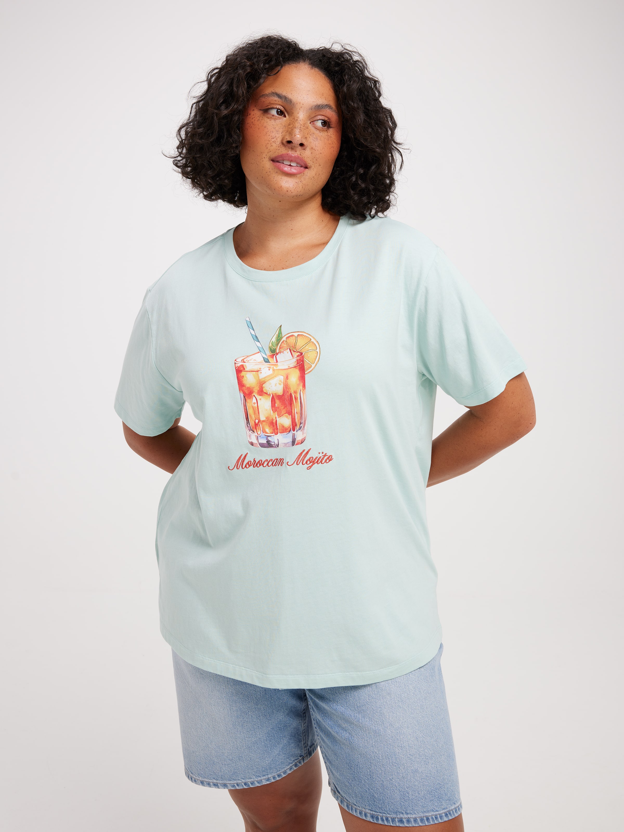 Curve Antonia Oversized Graphic Tee