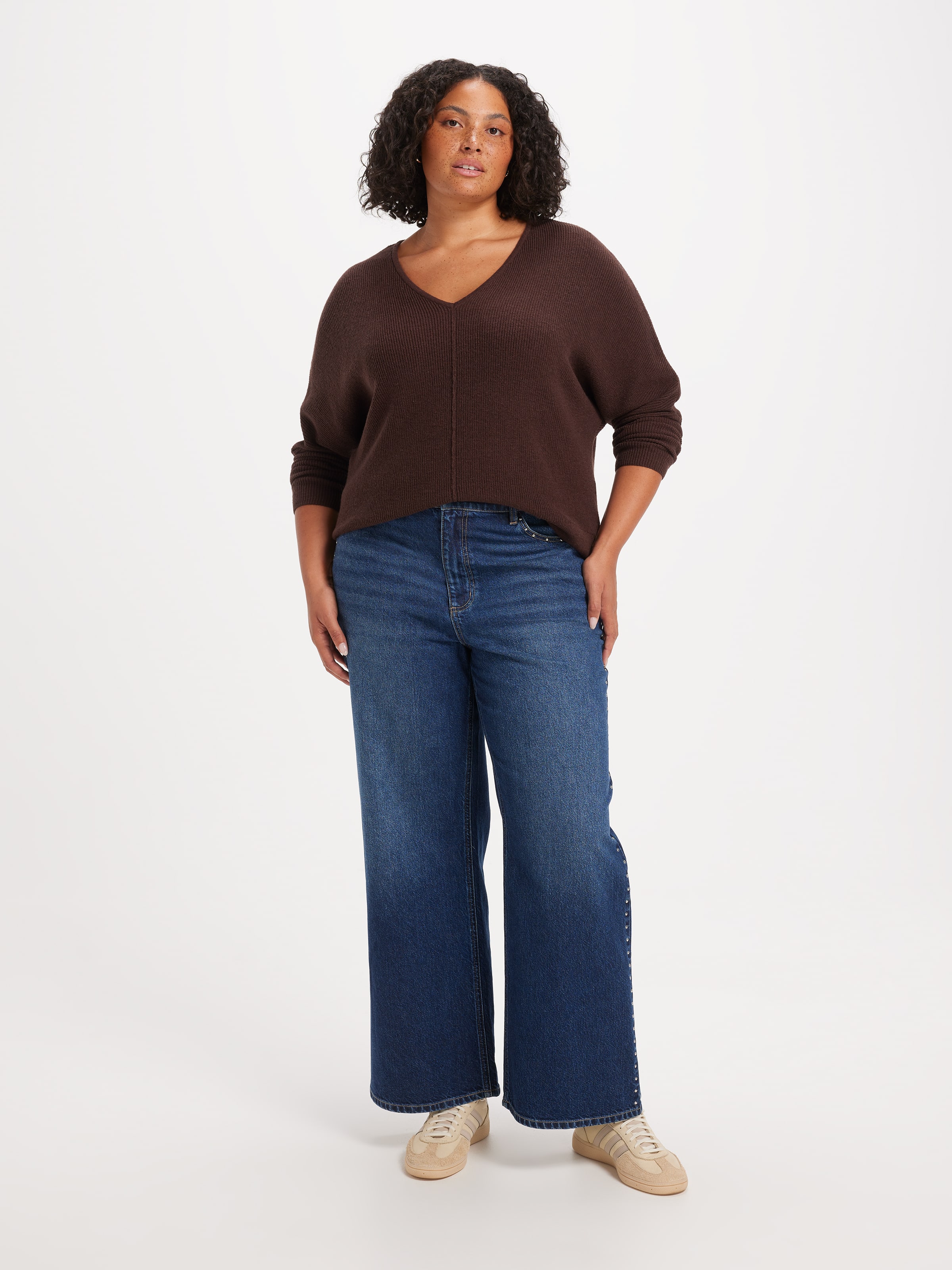 Curve Claire V Neck Pullover