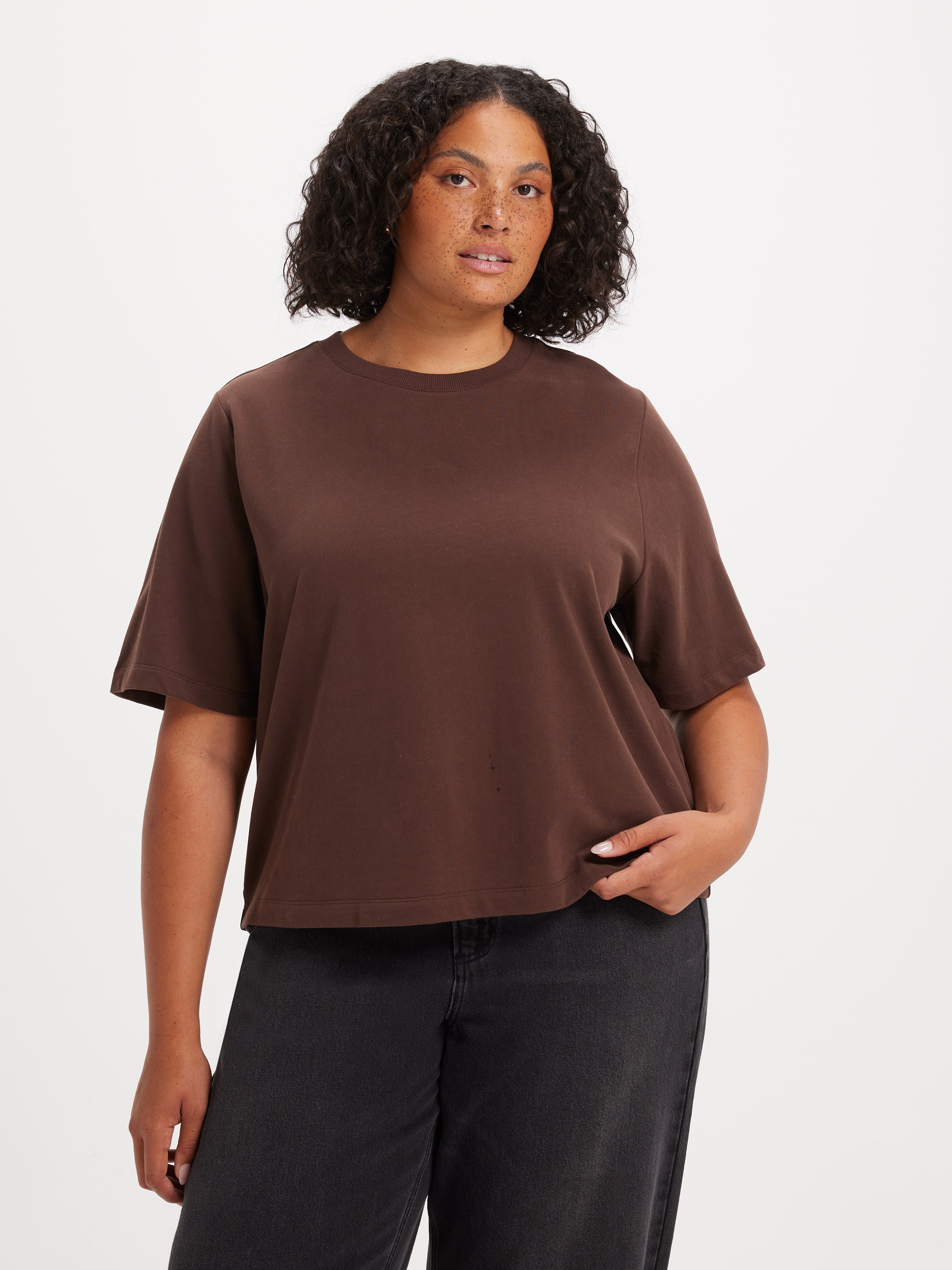 Curve Boxy Crop Tee