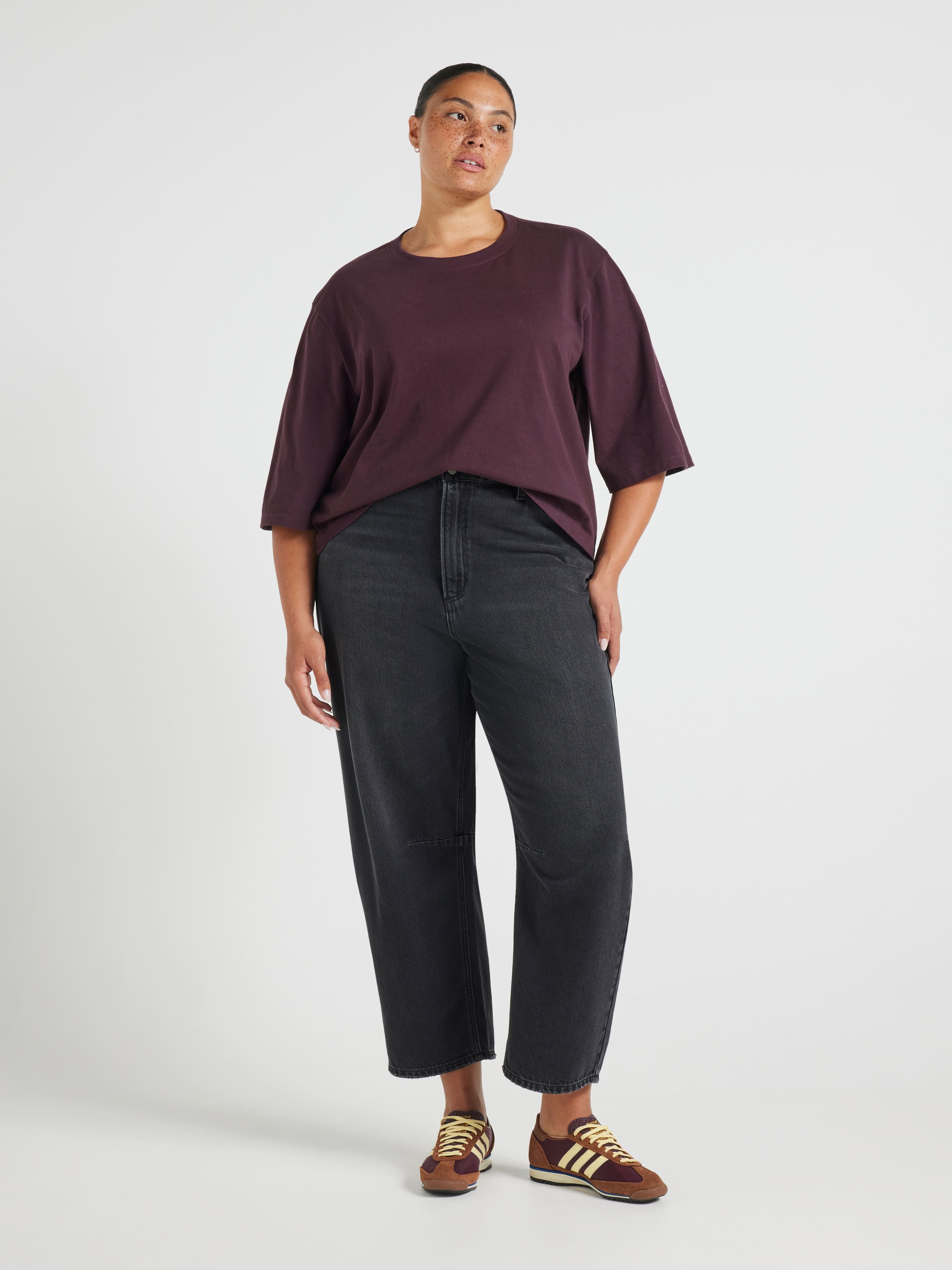 Curve Emi Heavy Weight Tee