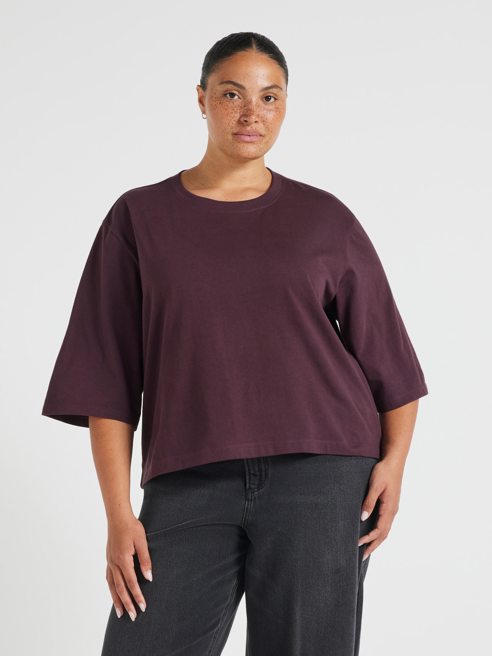 Curve Emi Heavy Weight Tee