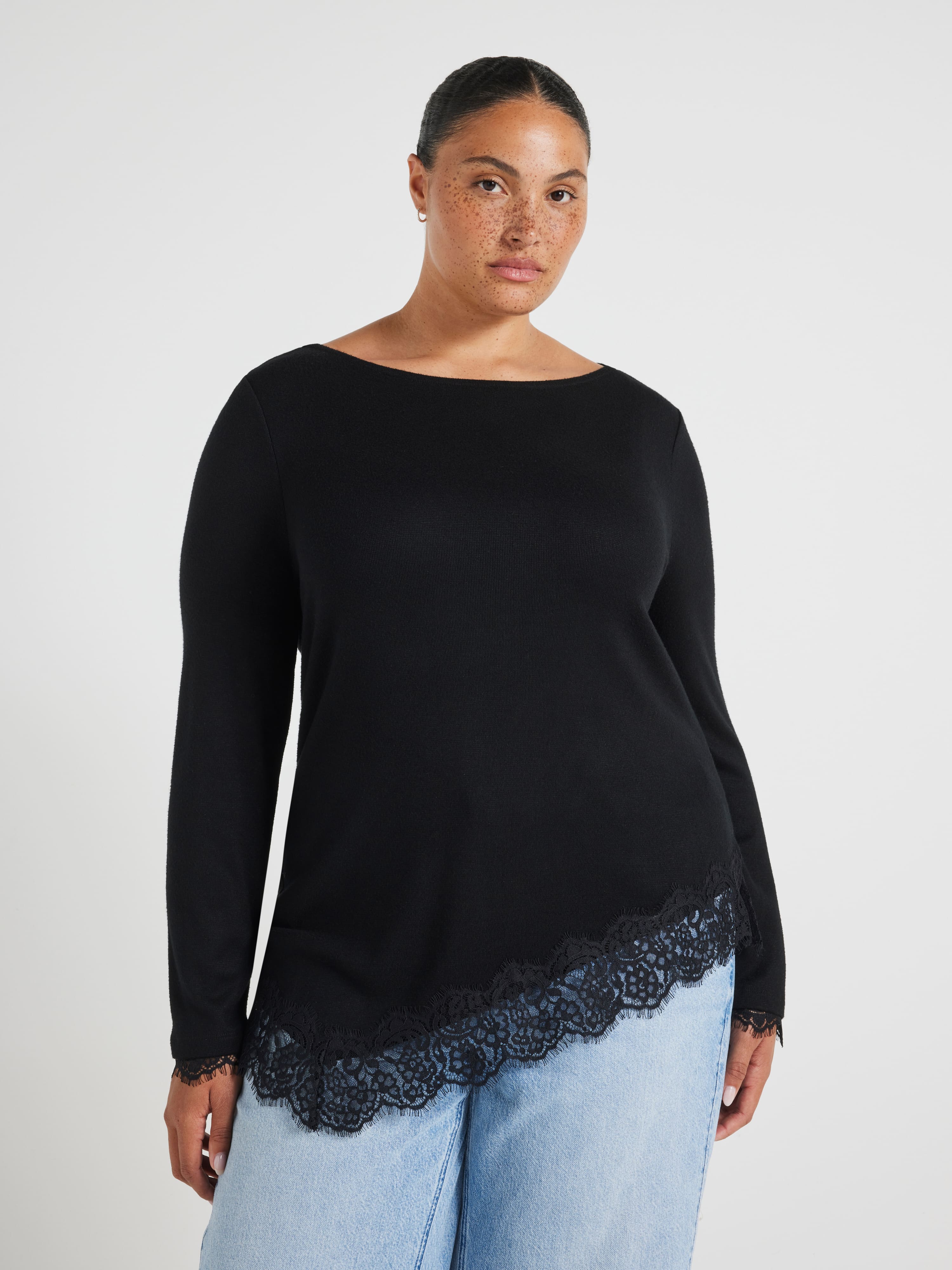 Curve Iris Asymmetric Lace Trim Top
