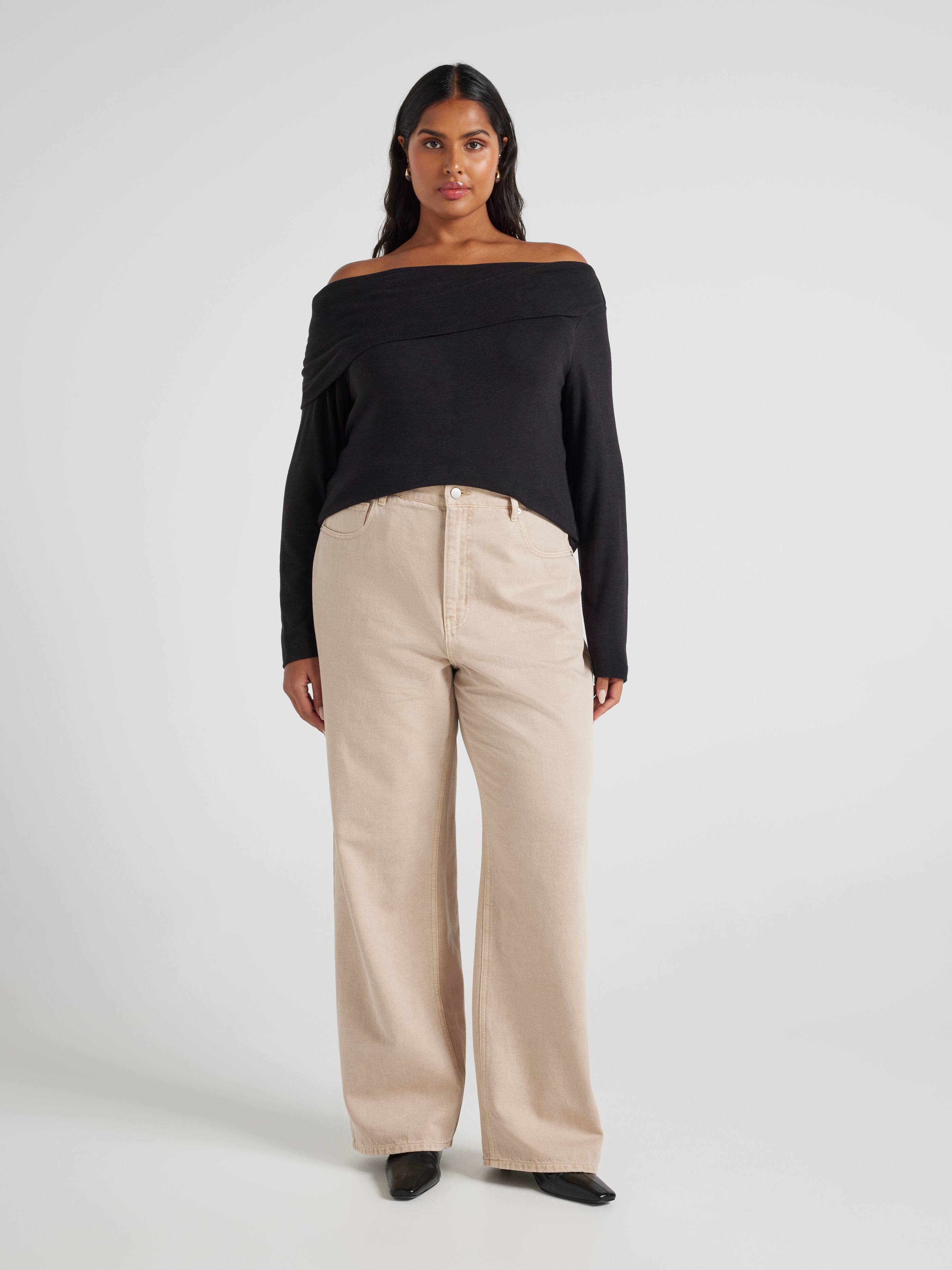 Curve Valentine Off-Shoulder Top