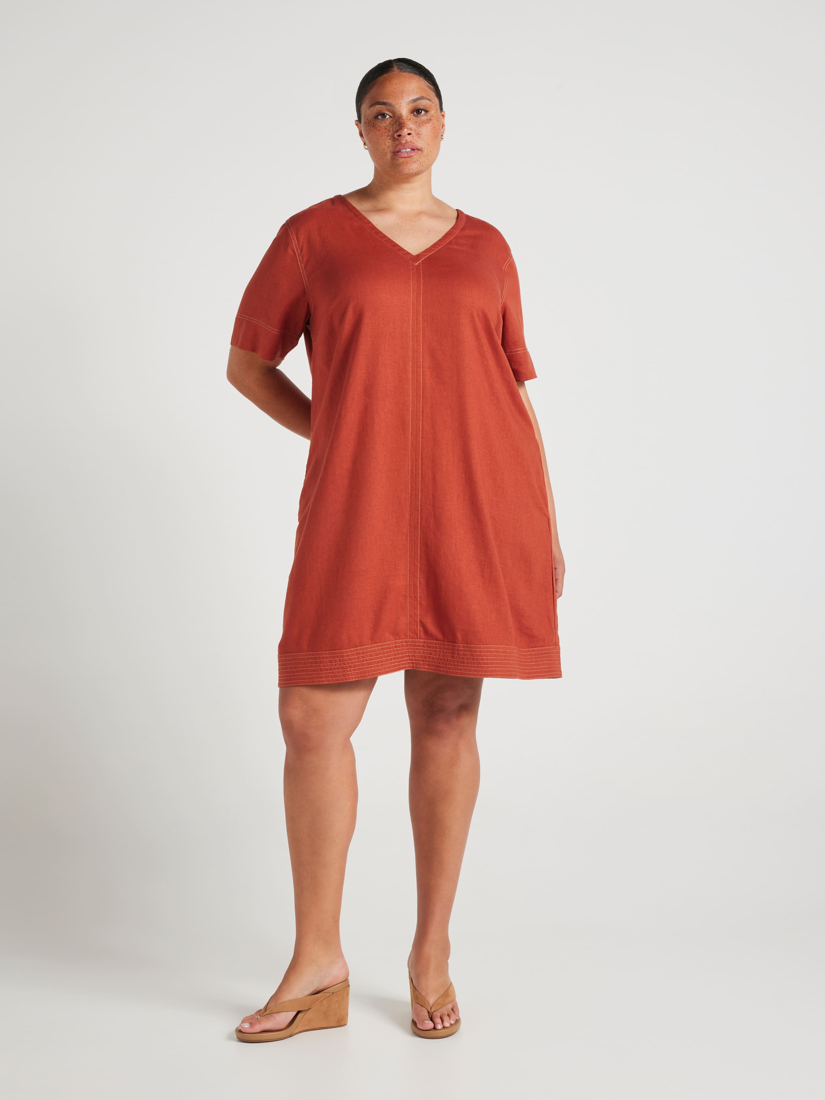 Curve Alani Shift Mini Dress