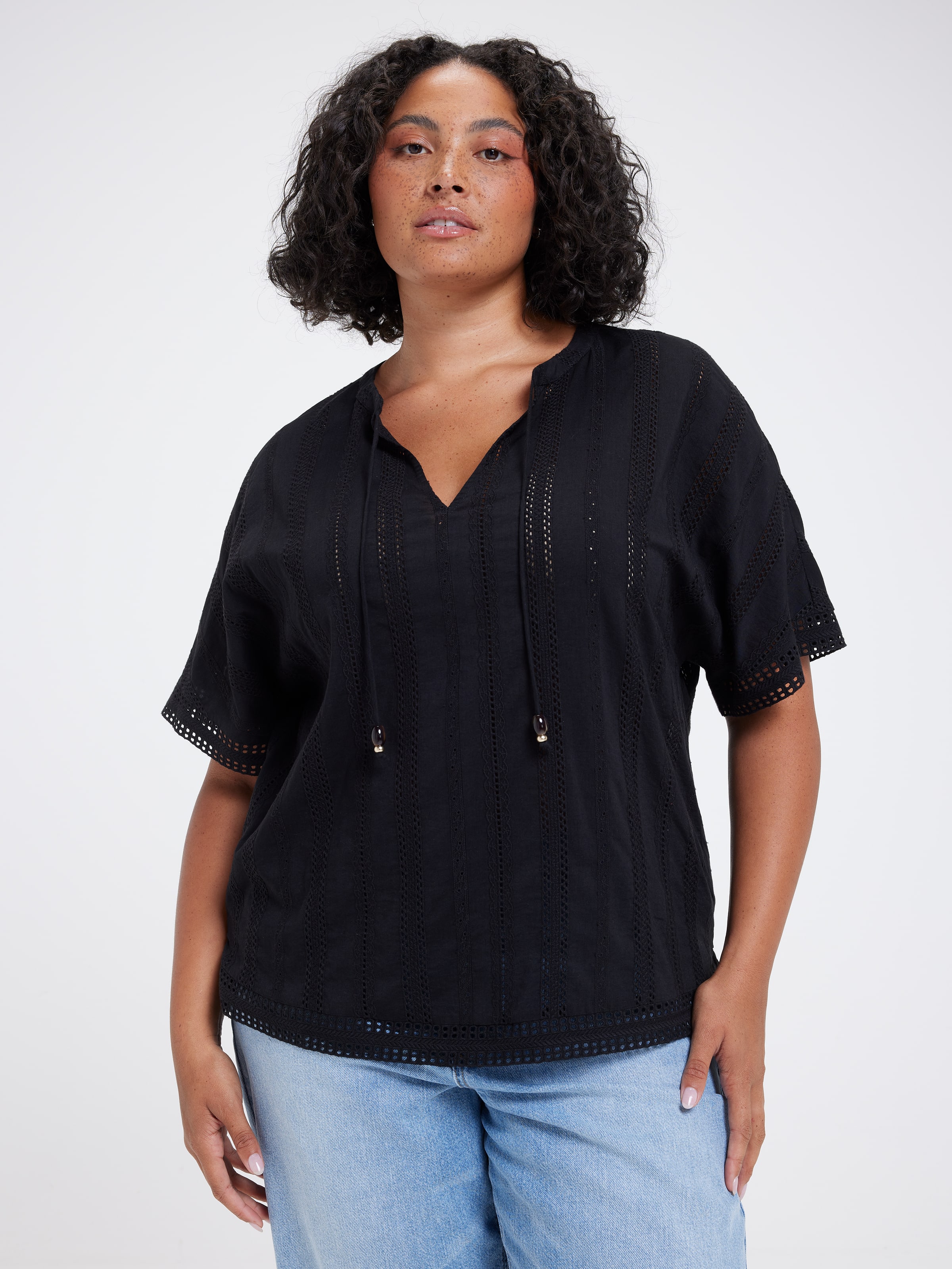 Curve Cleo Broderie Shell Top