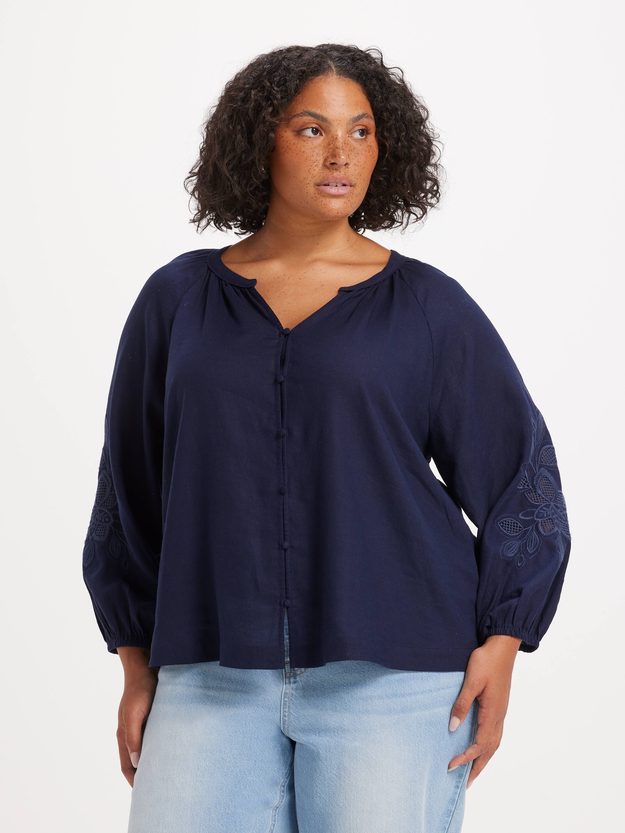 Mabel Embroidery Sleeve Blouse